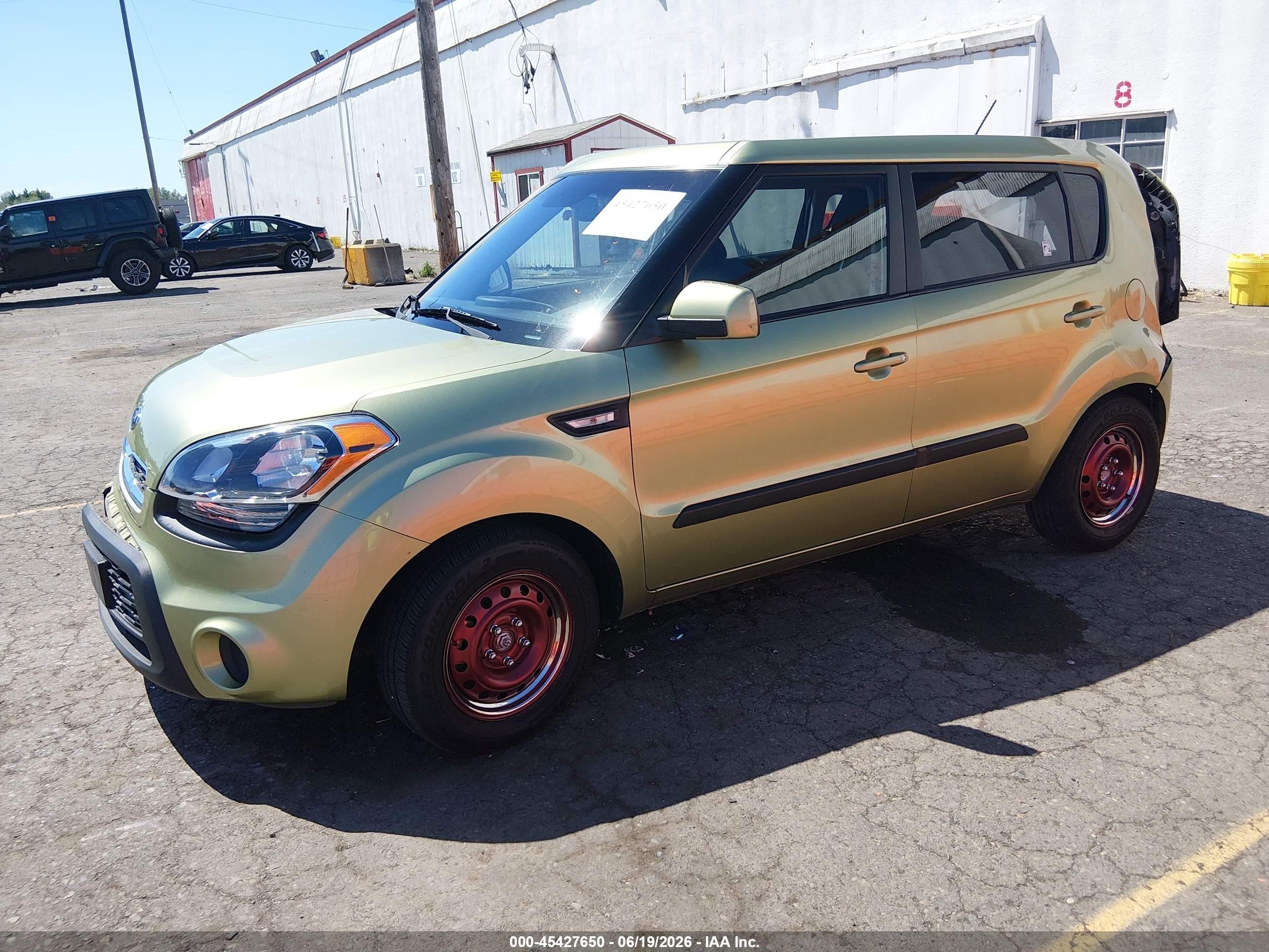 2012 Kia Soul   Green vin: KNDJT2A51C7466582