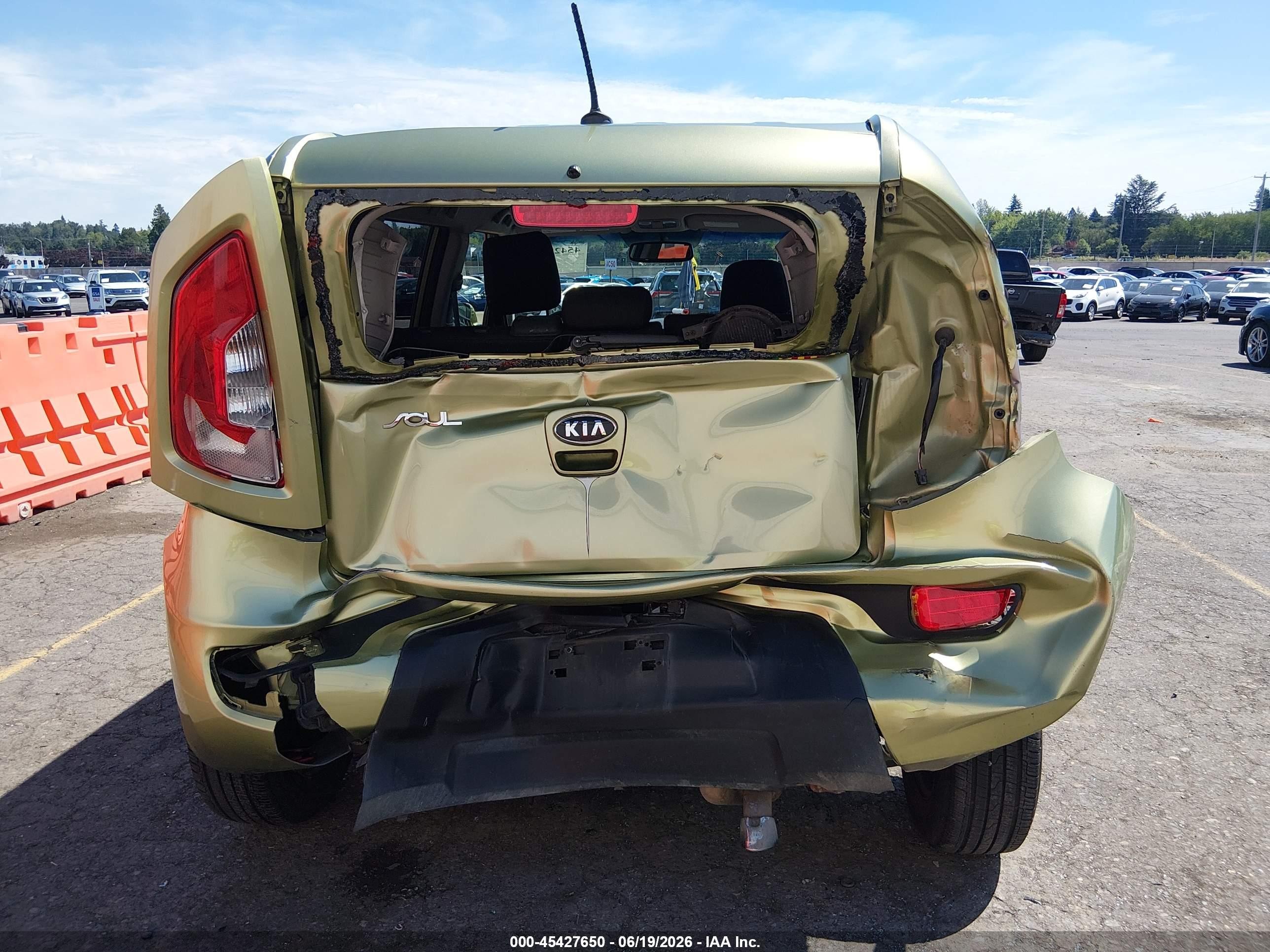 2012 Kia Soul   Green vin: KNDJT2A51C7466582