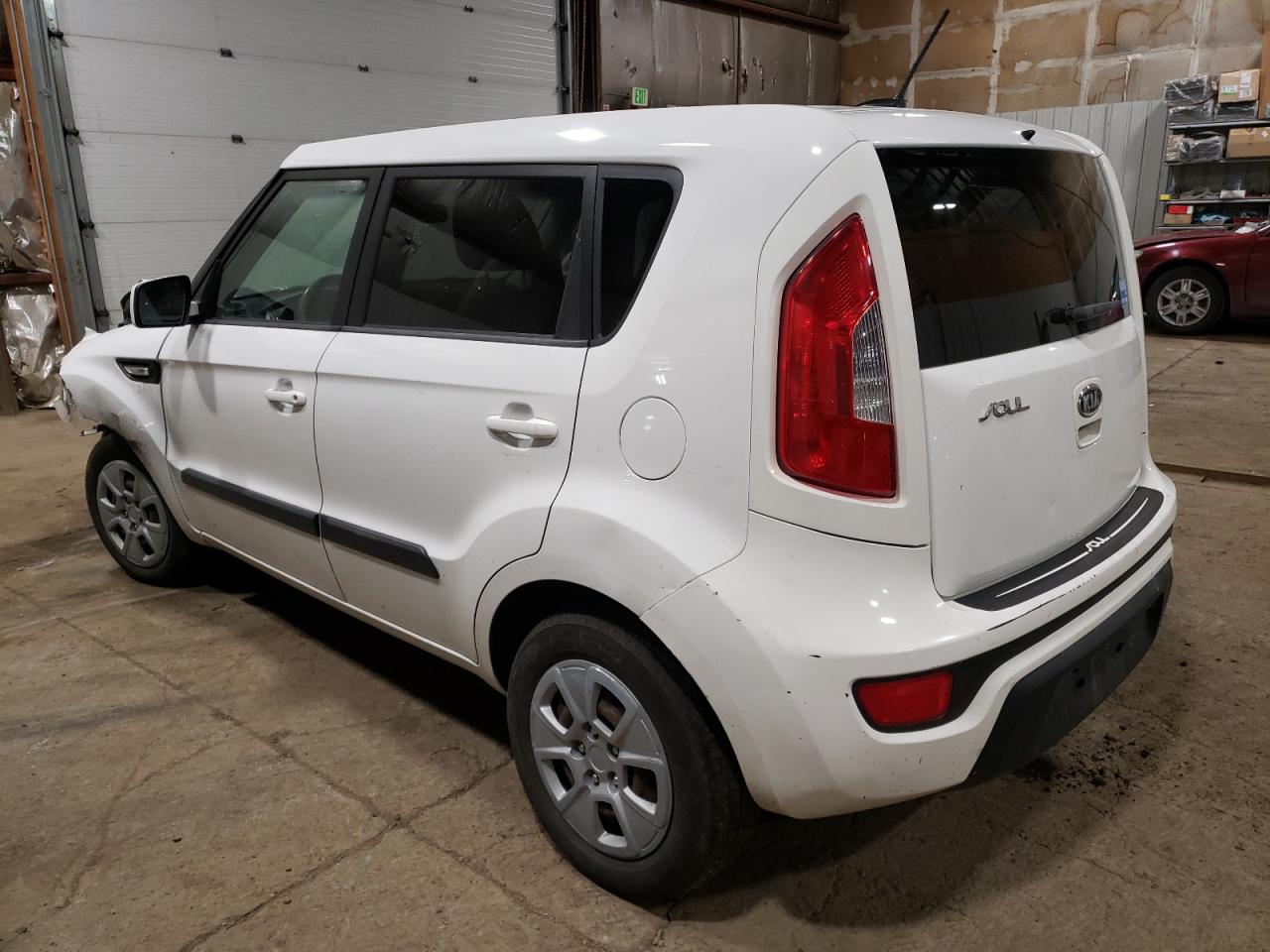 2012 Kia Soul  White vin: KNDJT2A51C7476464