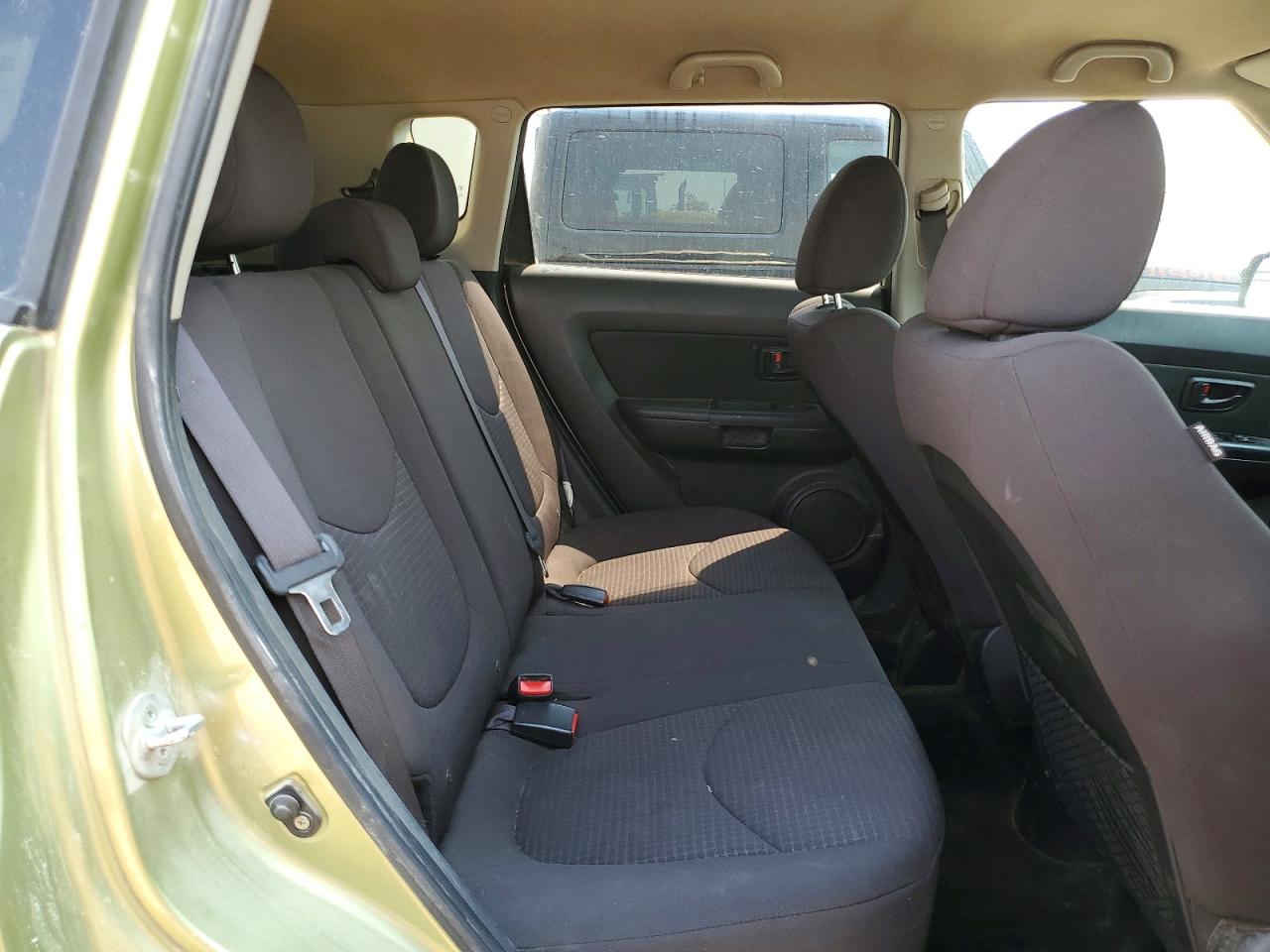 2013 Kia Soul Base Green vin: KNDJT2A51D7483268