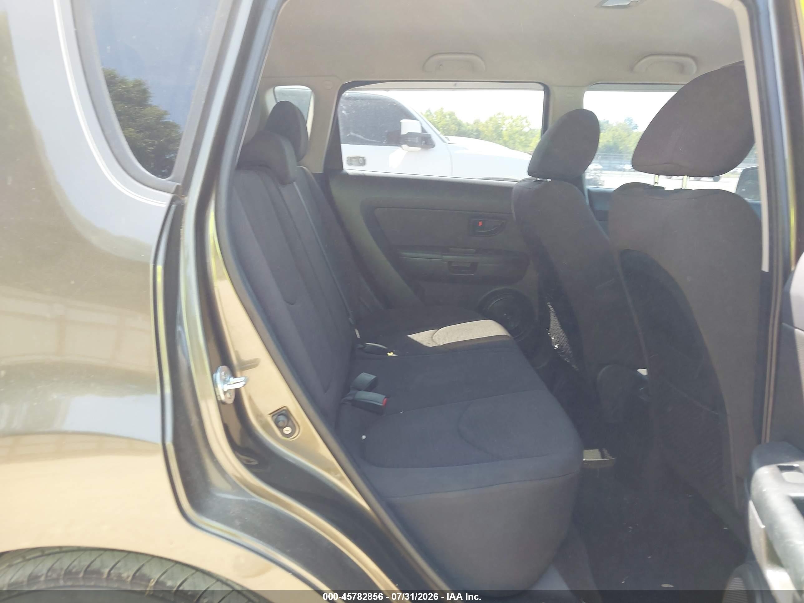 2013 Kia Soul   Brown vin: KNDJT2A51D7499552