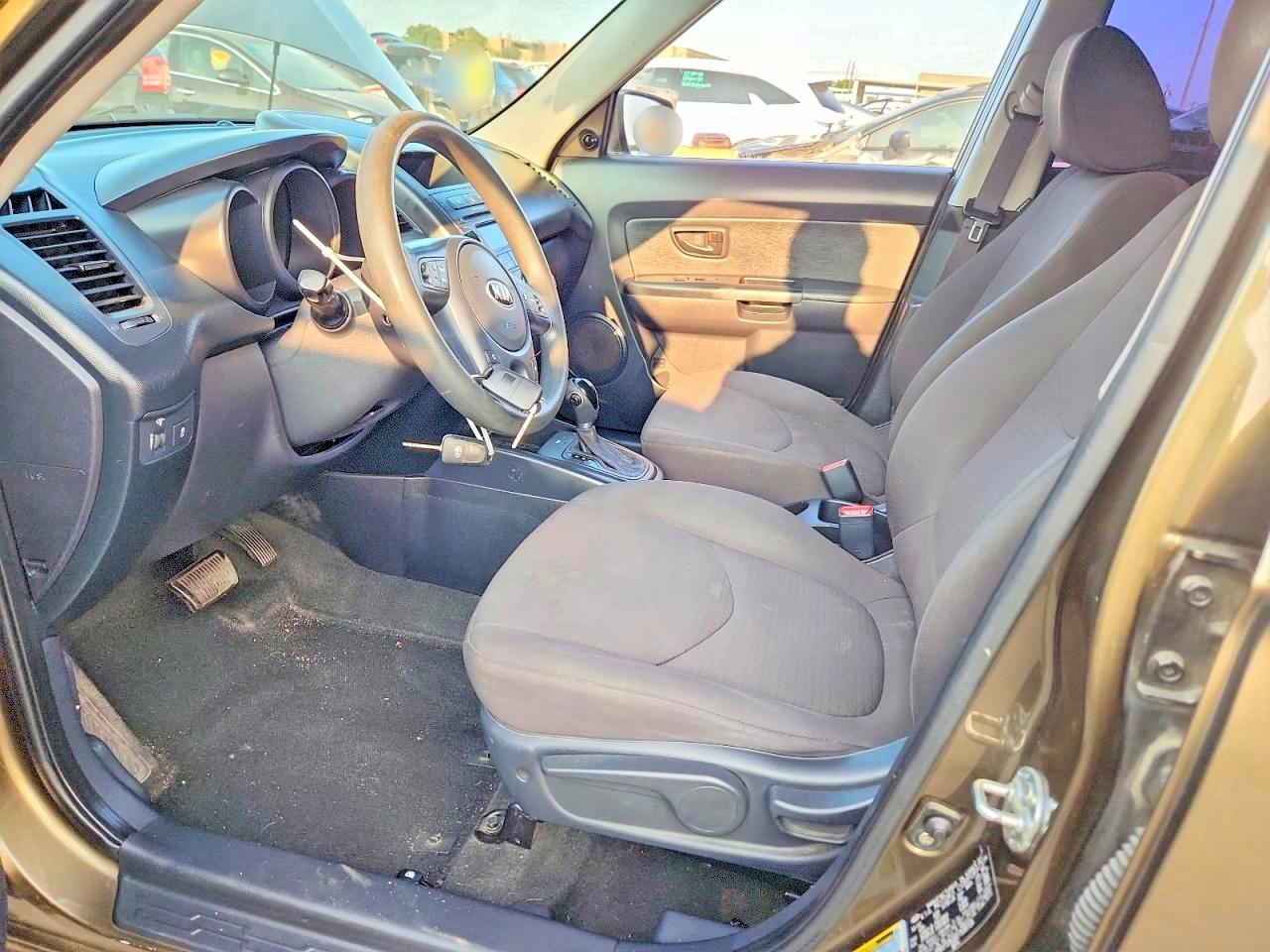 2013 Kia Soul Base Green vin: KNDJT2A51D7558728