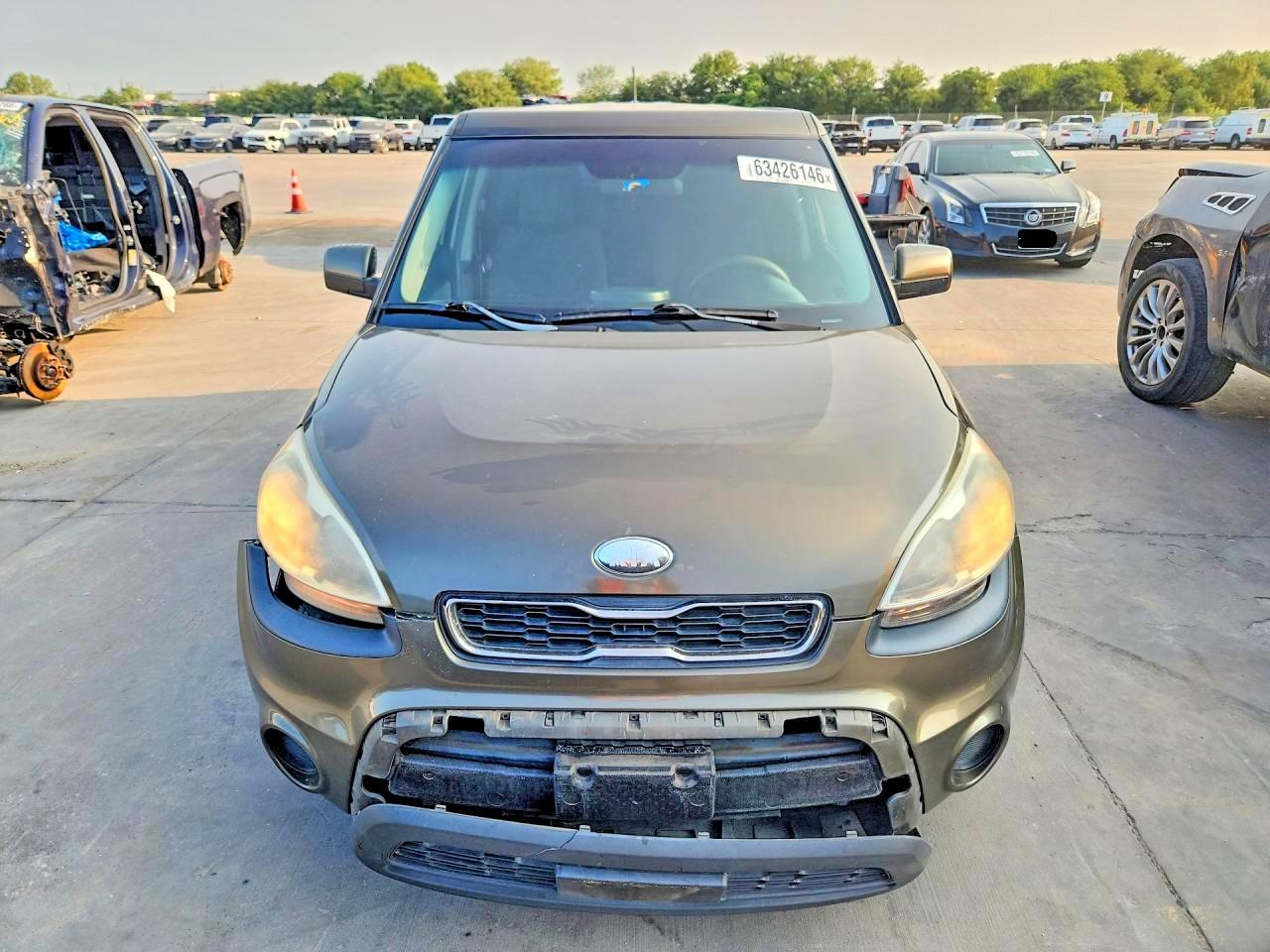 2013 Kia Soul Base Green vin: KNDJT2A51D7558728