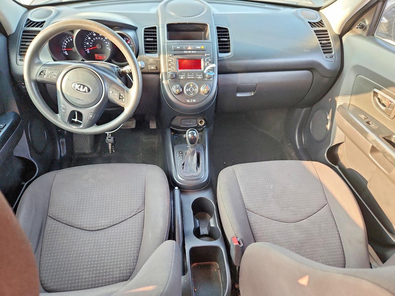 2013 Kia Soul Base Green vin: KNDJT2A51D7558728