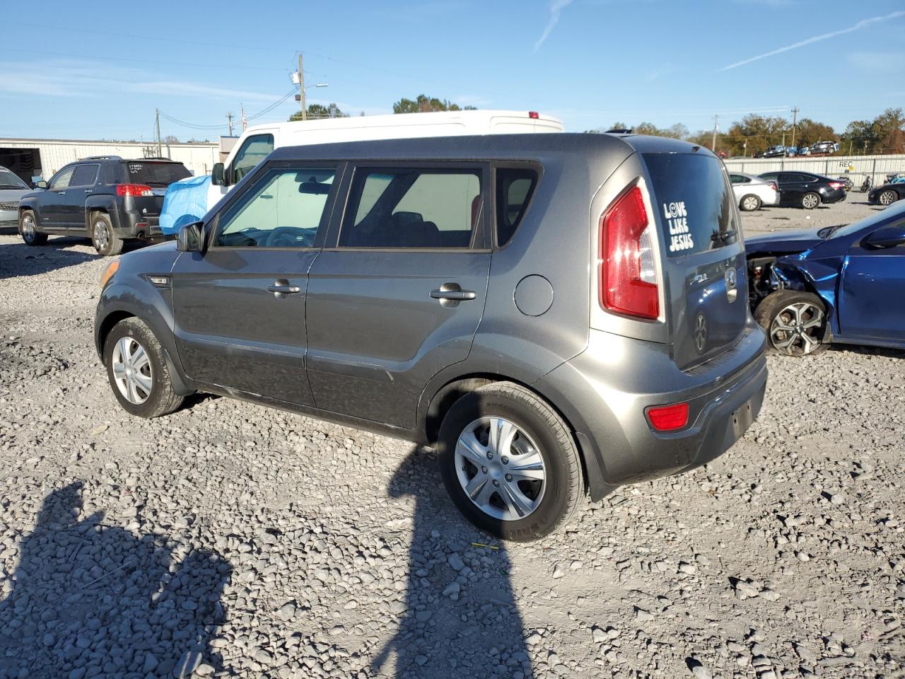 2013 Kia Soul Gold vin: KNDJT2A51D7561175