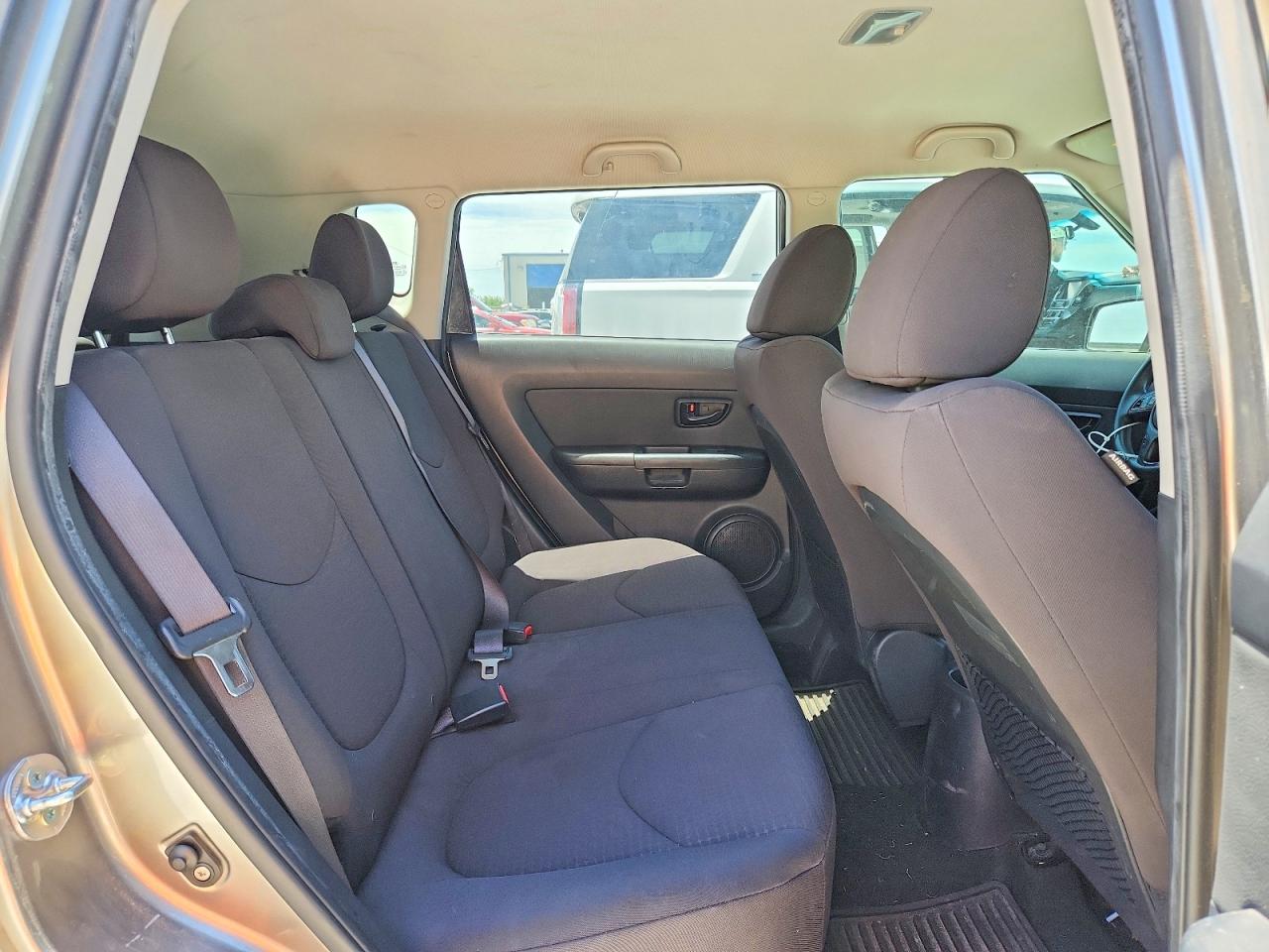 2013 Kia Soul Base Серый vin: KNDJT2A51D7607040