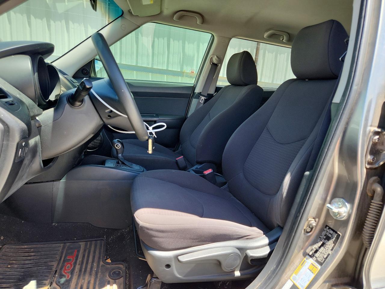 2013 Kia Soul Base Серый vin: KNDJT2A51D7607040