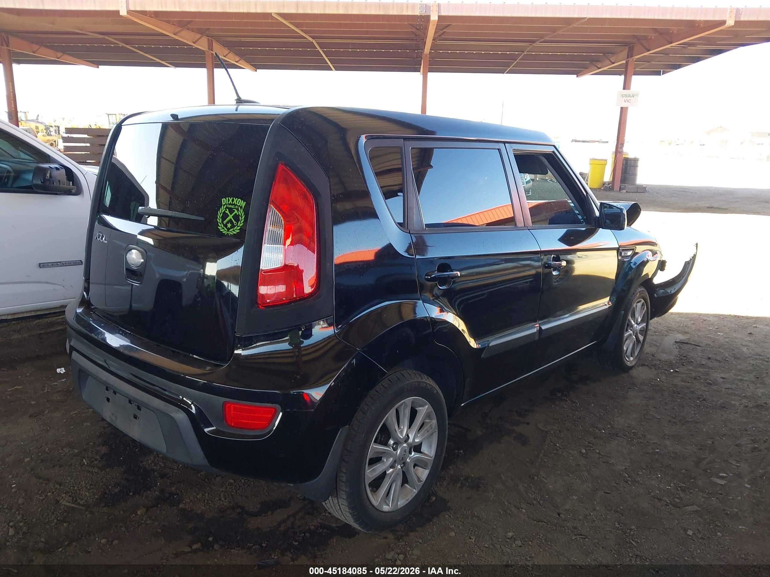 2013 Kia Soul   Black vin: KNDJT2A51D7612268