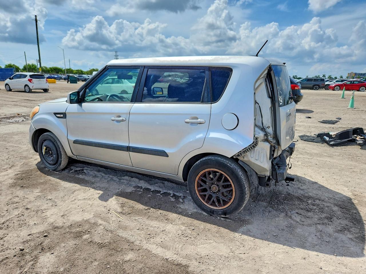 2012 Kia Soul Base Серый vin: KNDJT2A52C7475128
