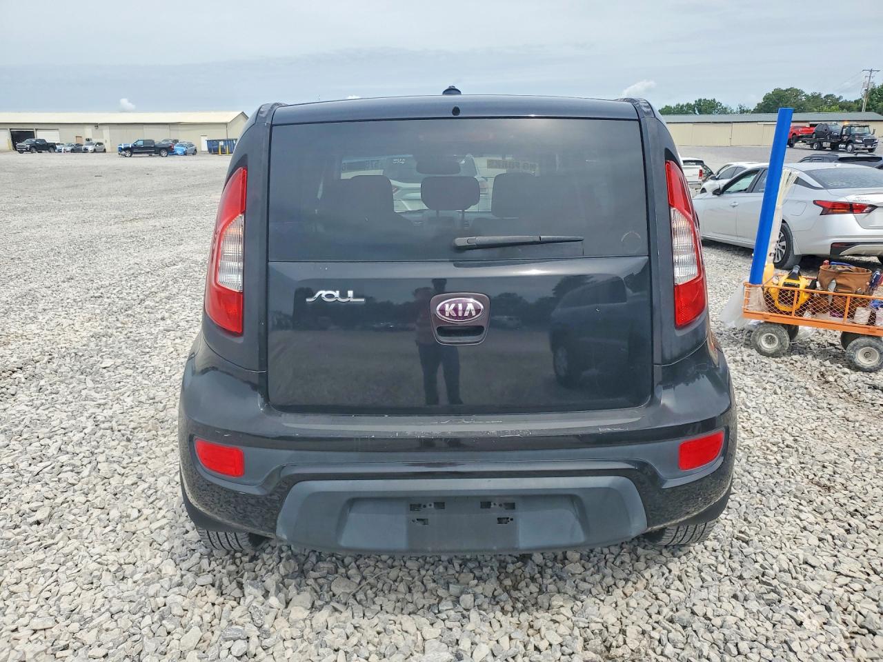 2013 Kia Soul Base Black vin: KNDJT2A52D7487071