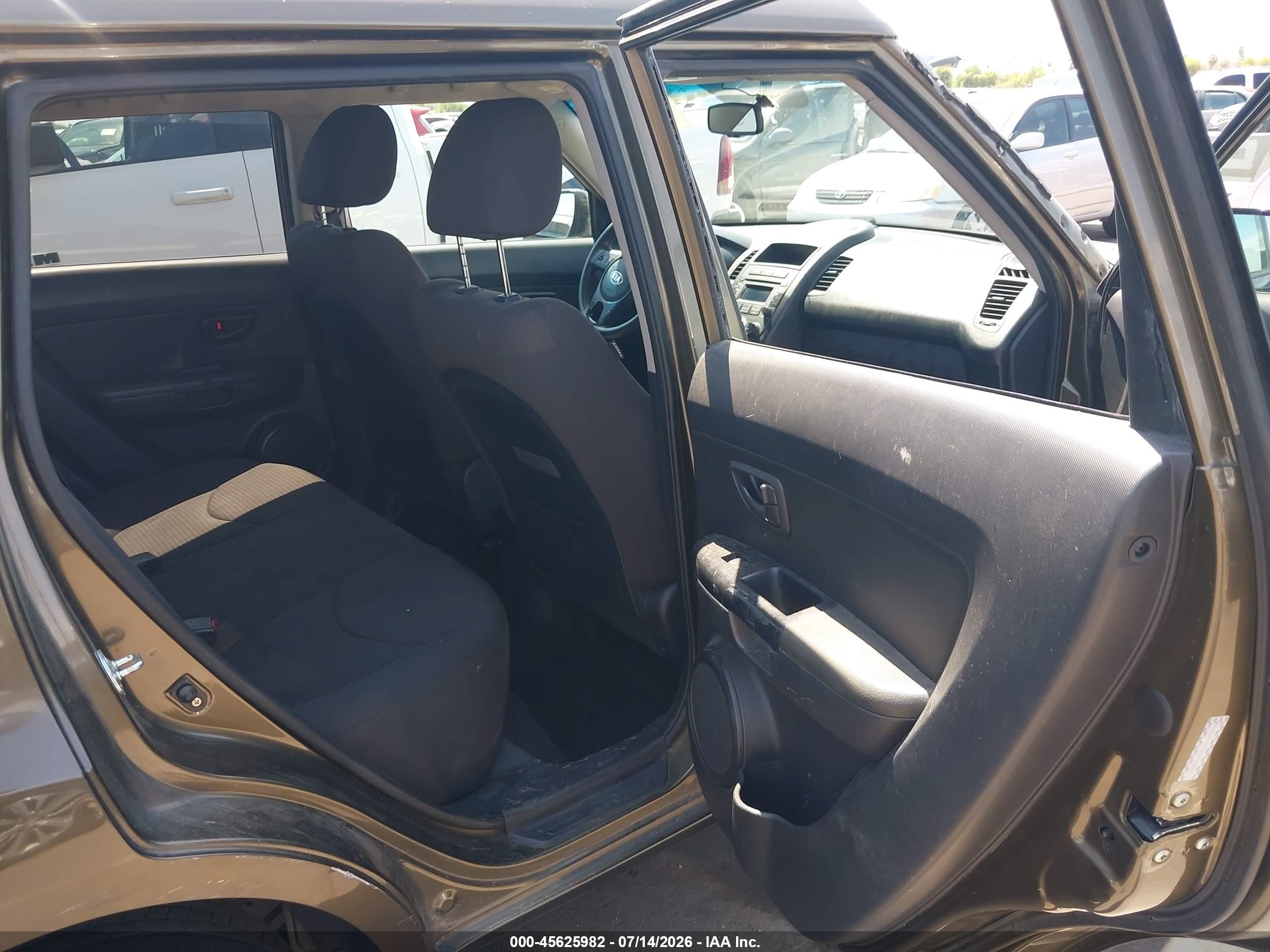 2013 Kia Soul   Green vin: KNDJT2A52D7492061