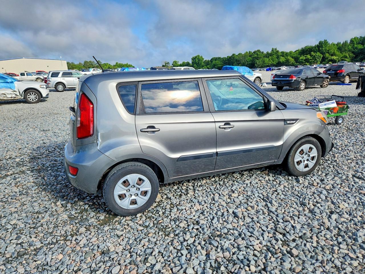 2013 Kia Soul Base Серый vin: KNDJT2A52D7494182