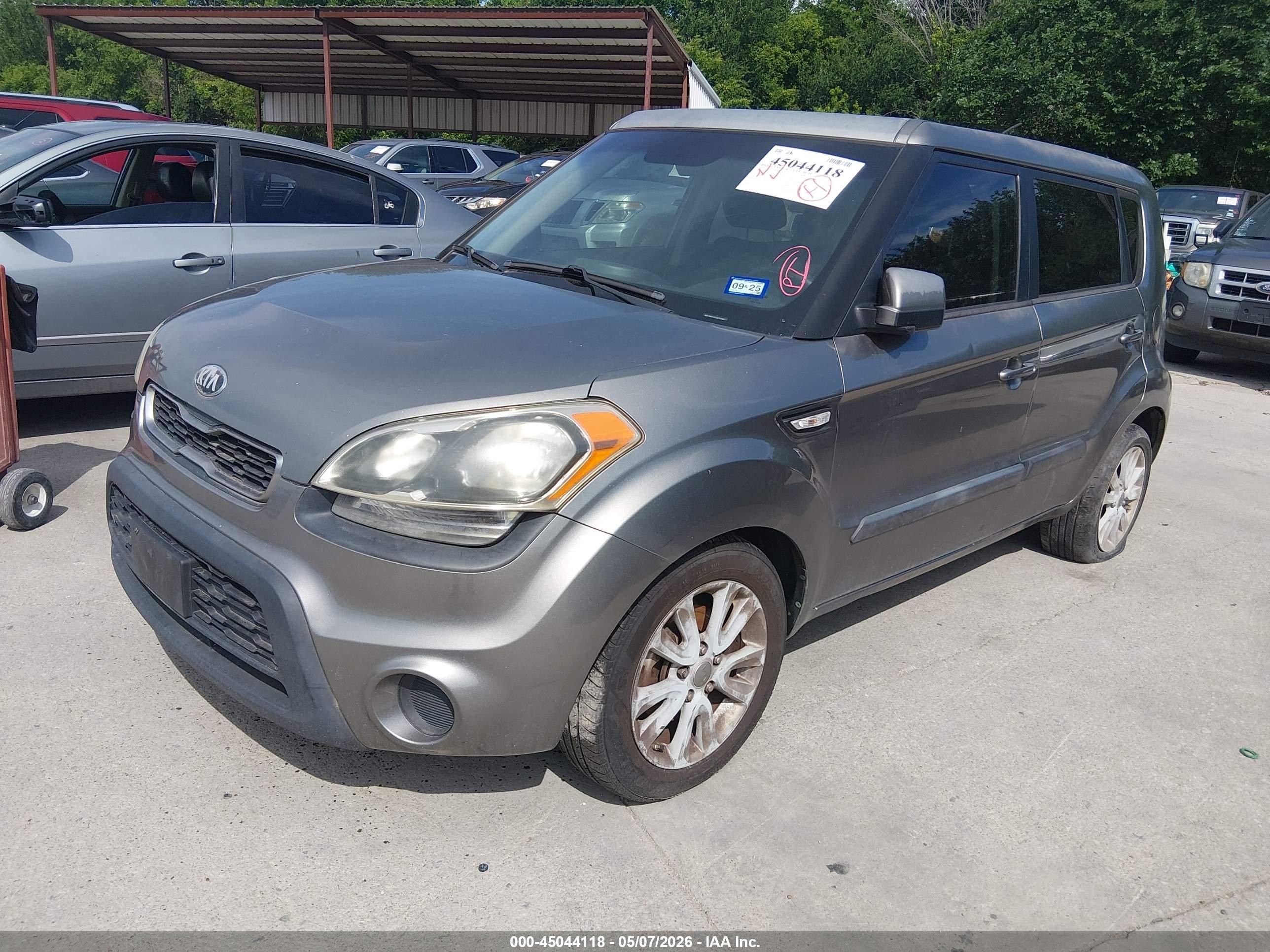 2013 Kia Soul   Gray vin: KNDJT2A52D7539847