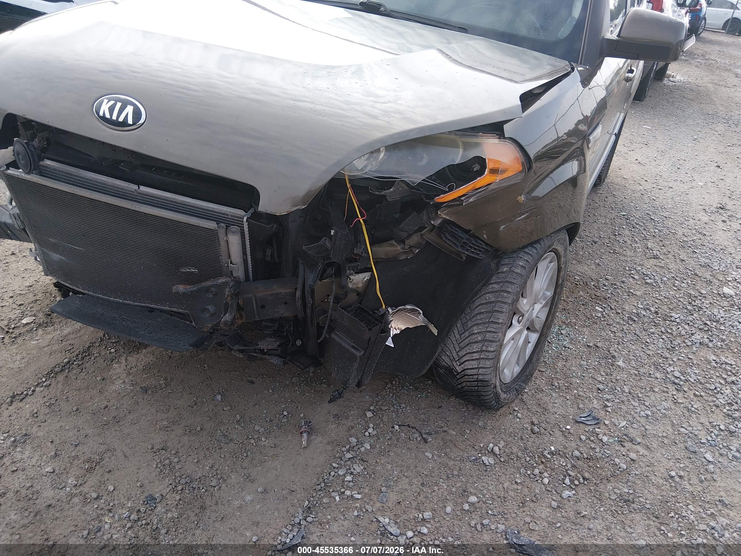 2013 Kia Soul   Green vin: KNDJT2A52D7550699
