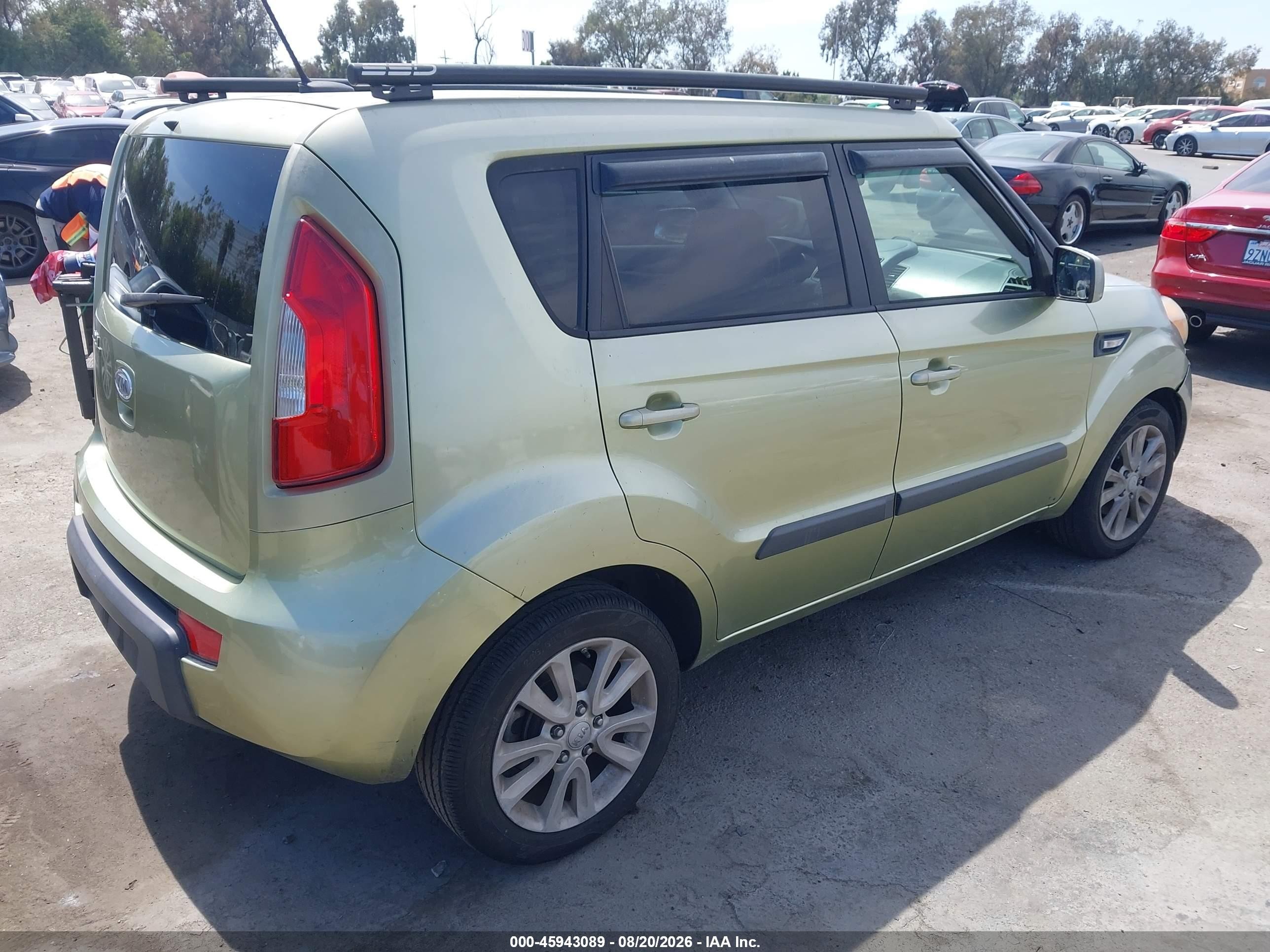 2013 Kia Soul   Green vin: KNDJT2A52D7561587