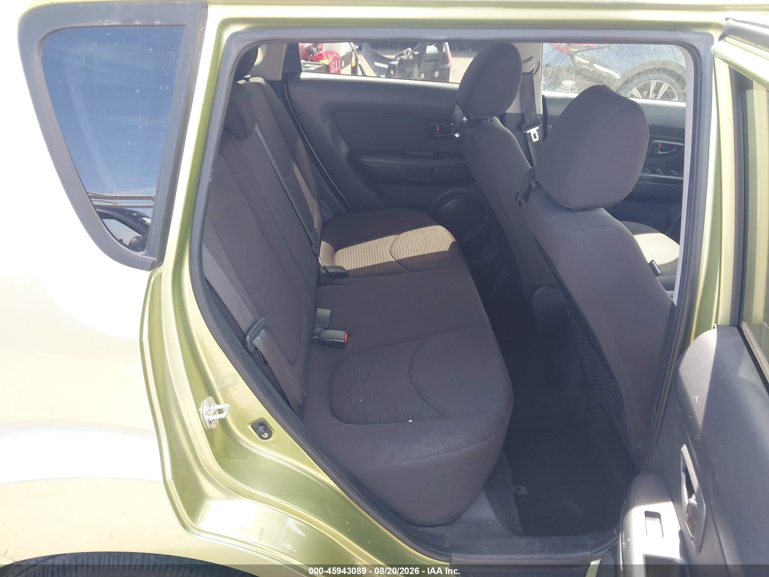 2013 Kia Soul   Green vin: KNDJT2A52D7561587