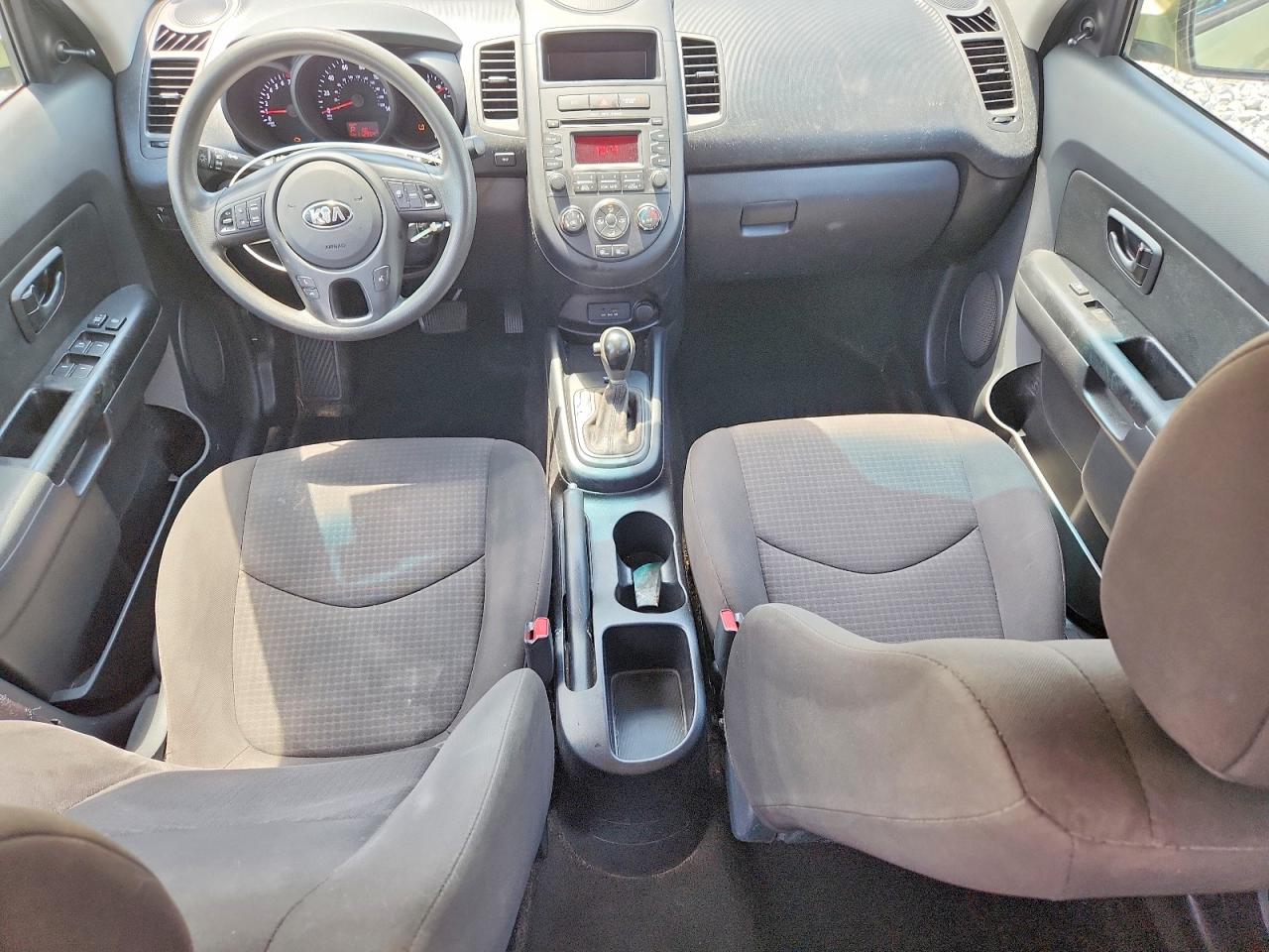 2013 Kia Soul Base Green vin: KNDJT2A52D7592483