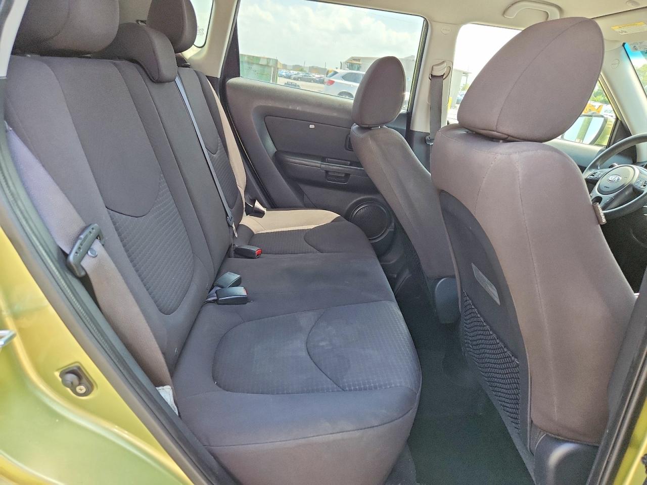 2013 Kia Soul Base Green vin: KNDJT2A52D7592483
