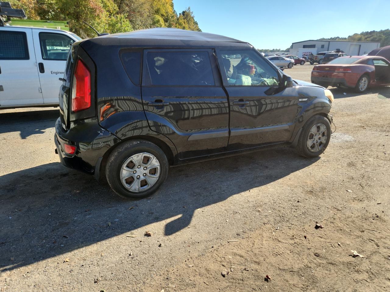 2013 Kia Soul Base Black vin: KNDJT2A52D7617799