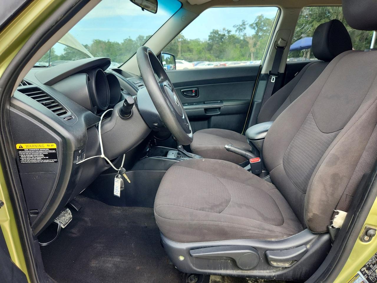 2013 Kia Soul Base Green vin: KNDJT2A52D7627040