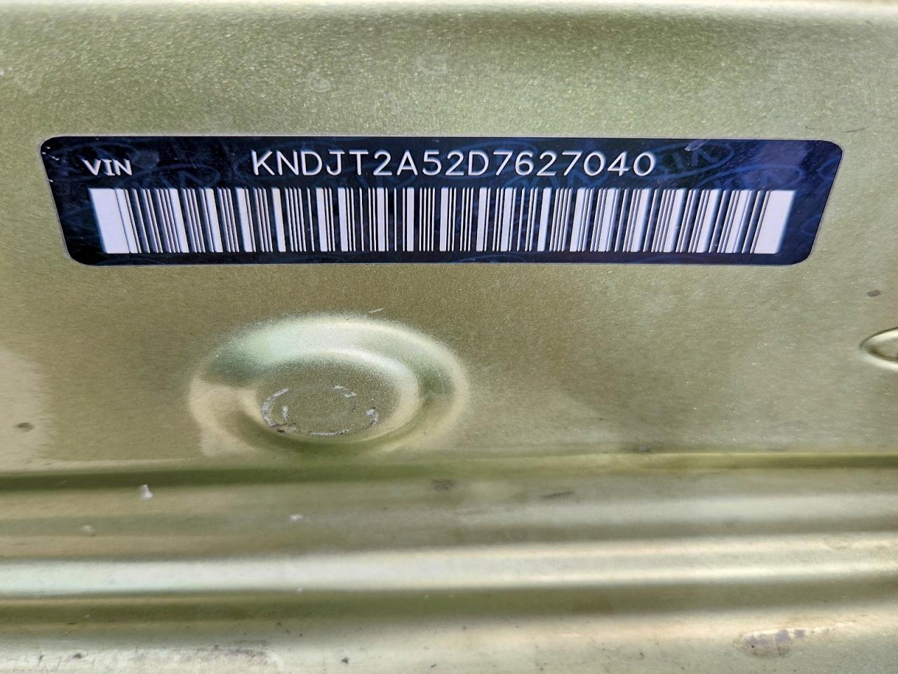 2013 Kia Soul Base Green vin: KNDJT2A52D7627040