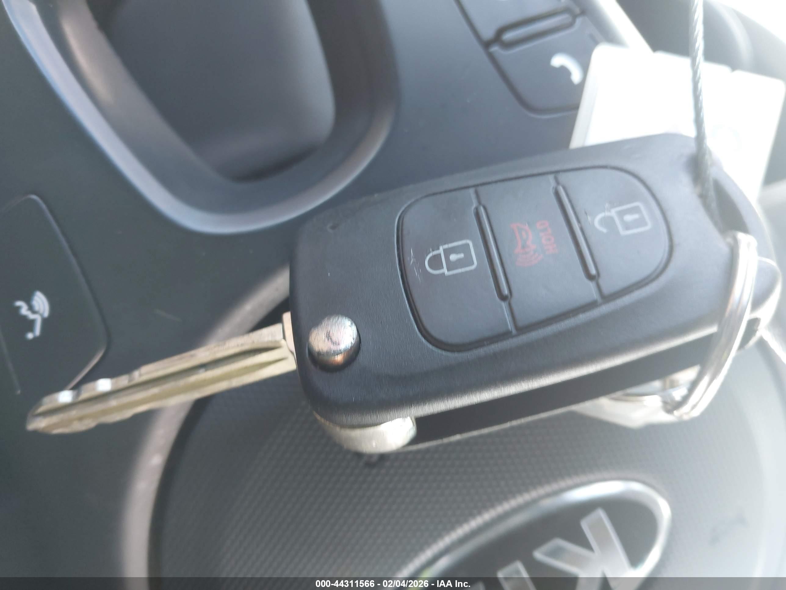 2013 Kia Soul   Gray vin: KNDJT2A52D7627474