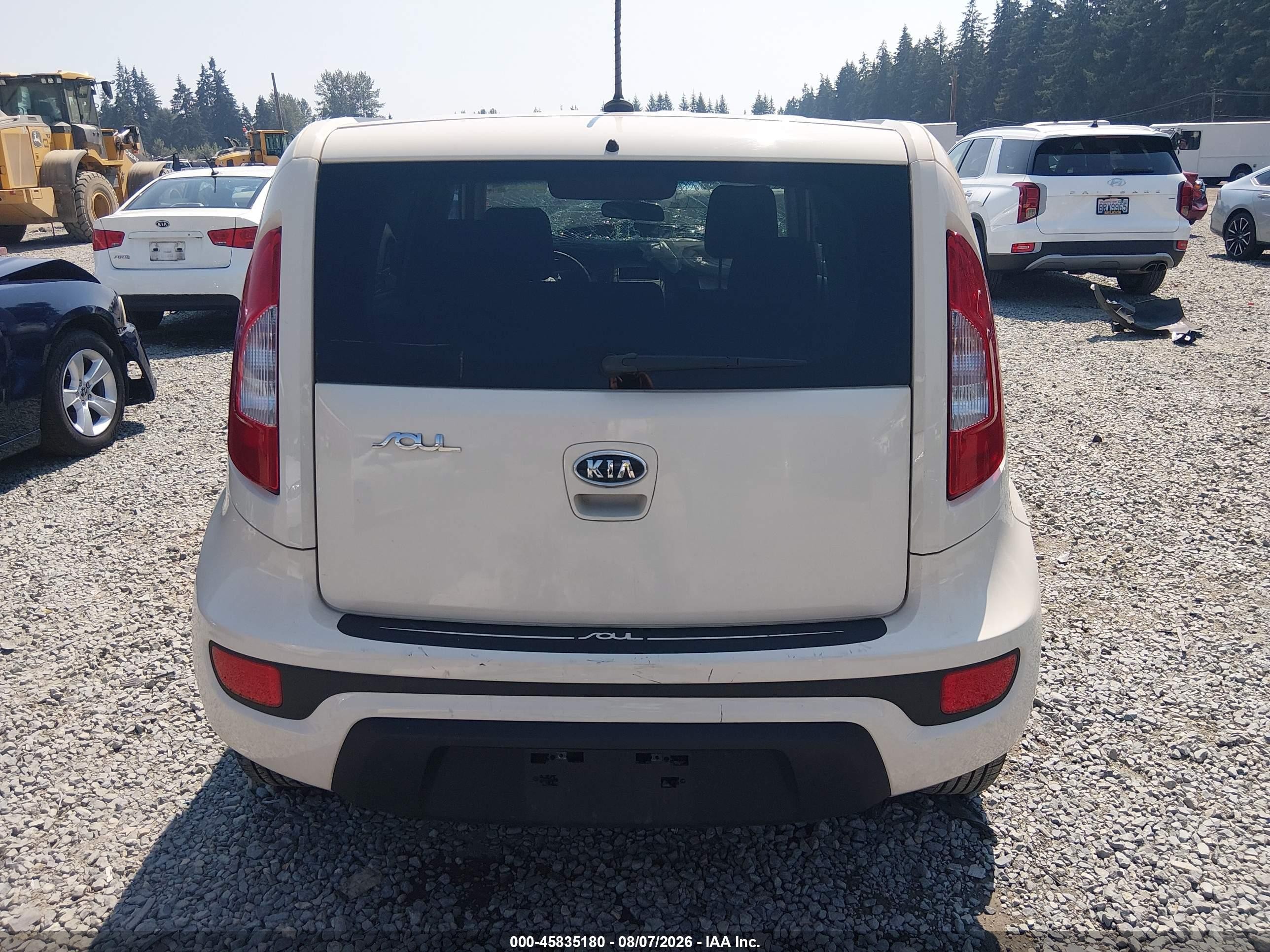 2012 Kia Soul   Cream vin: KNDJT2A53C7448861