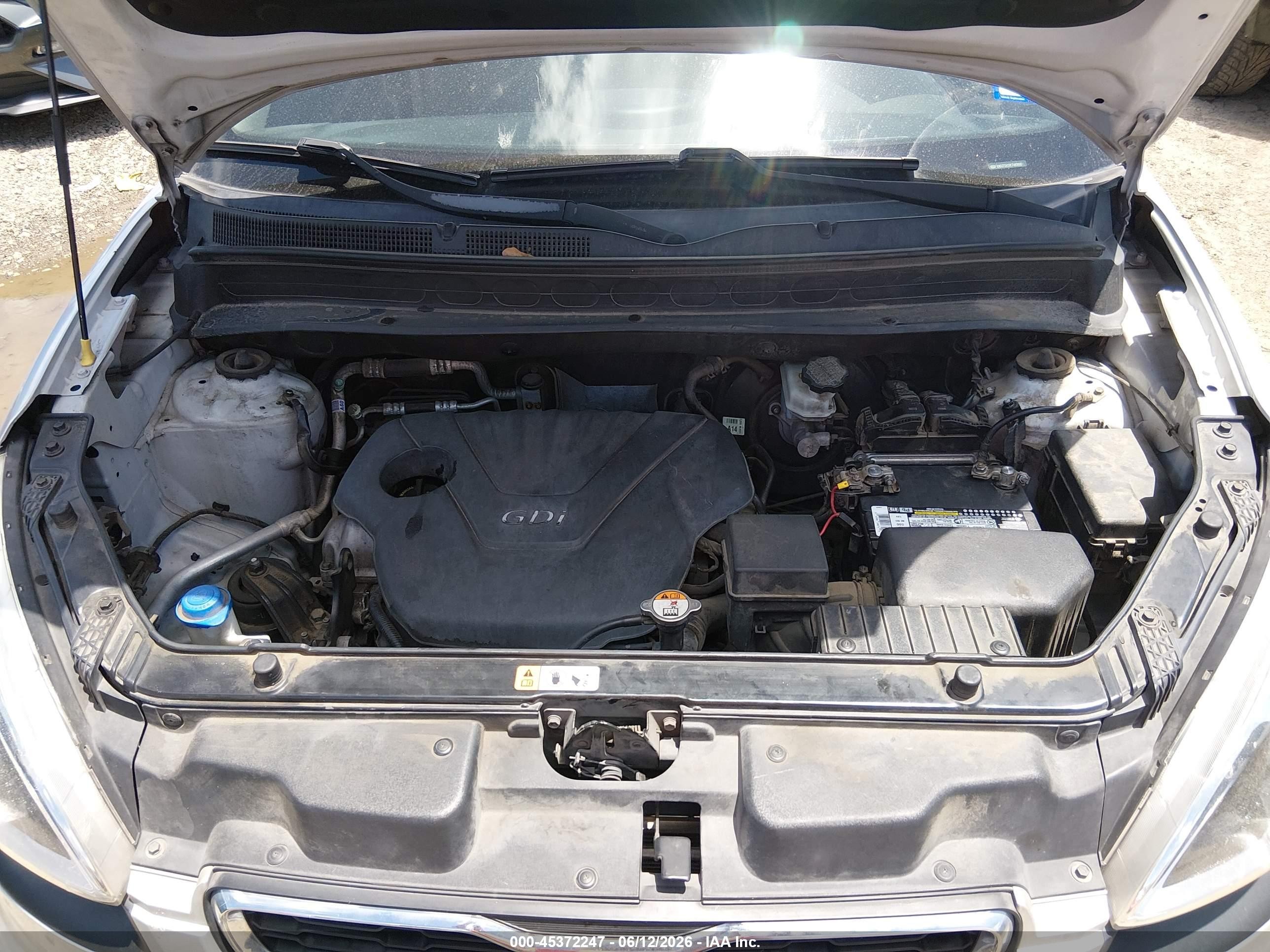 2012 Kia Soul Silver vin: KNDJT2A53C7465630