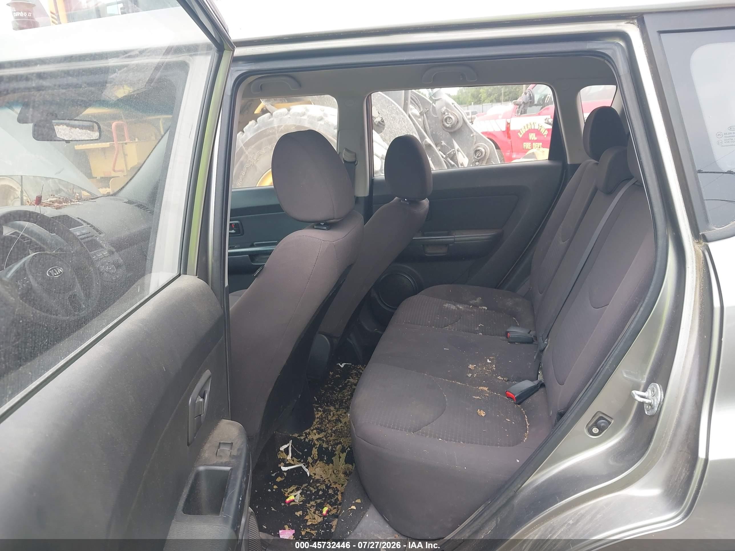 2013 Kia Soul   Gray vin: KNDJT2A53D7572923
