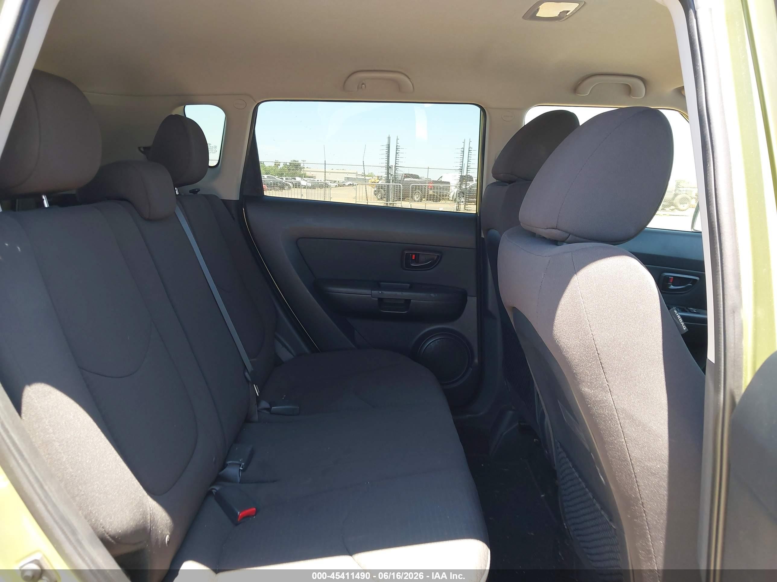 2013 Kia Soul Green vin: KNDJT2A53D7602230