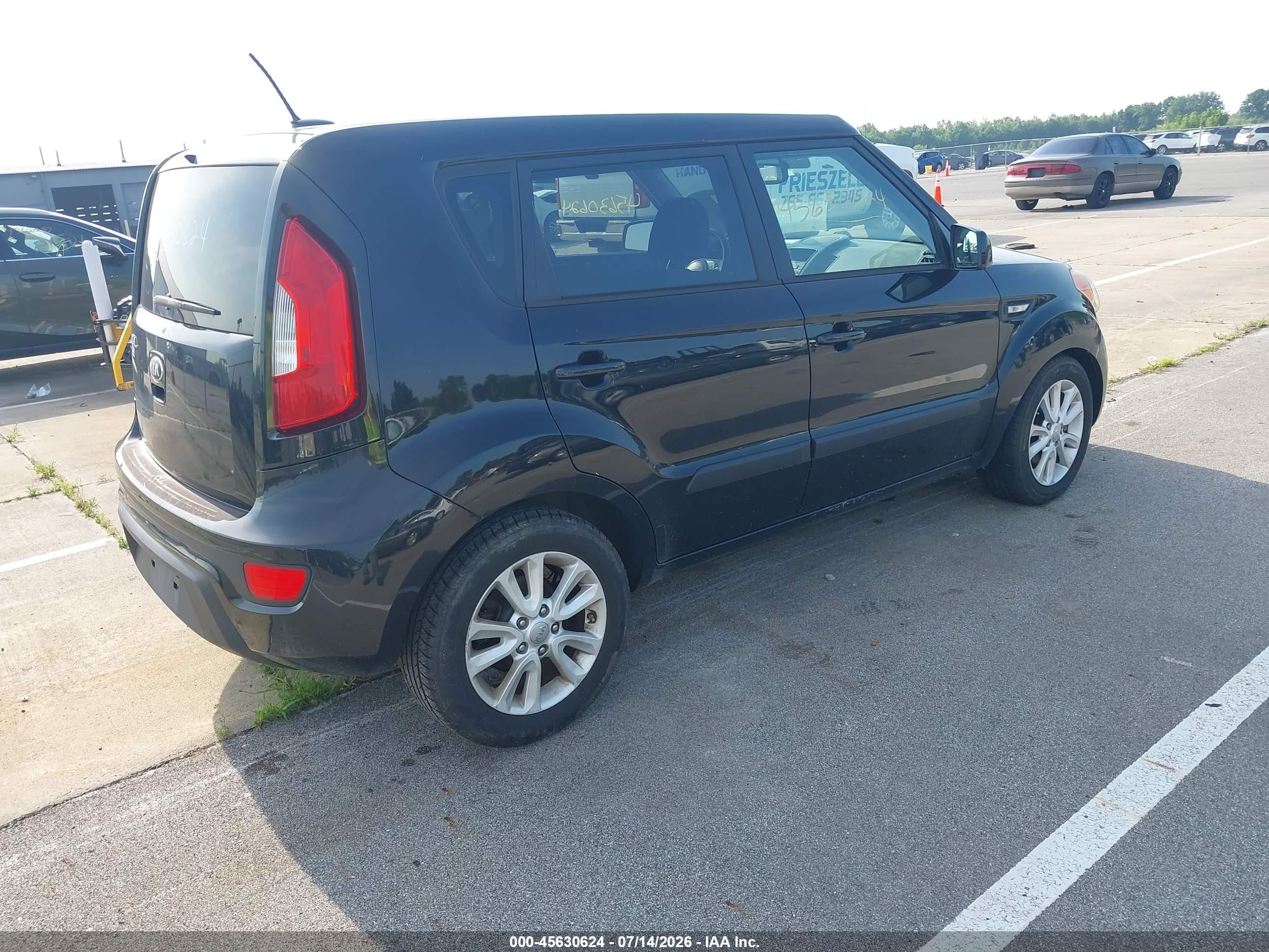 2013 Kia Soul   Black vin: KNDJT2A53D7610098