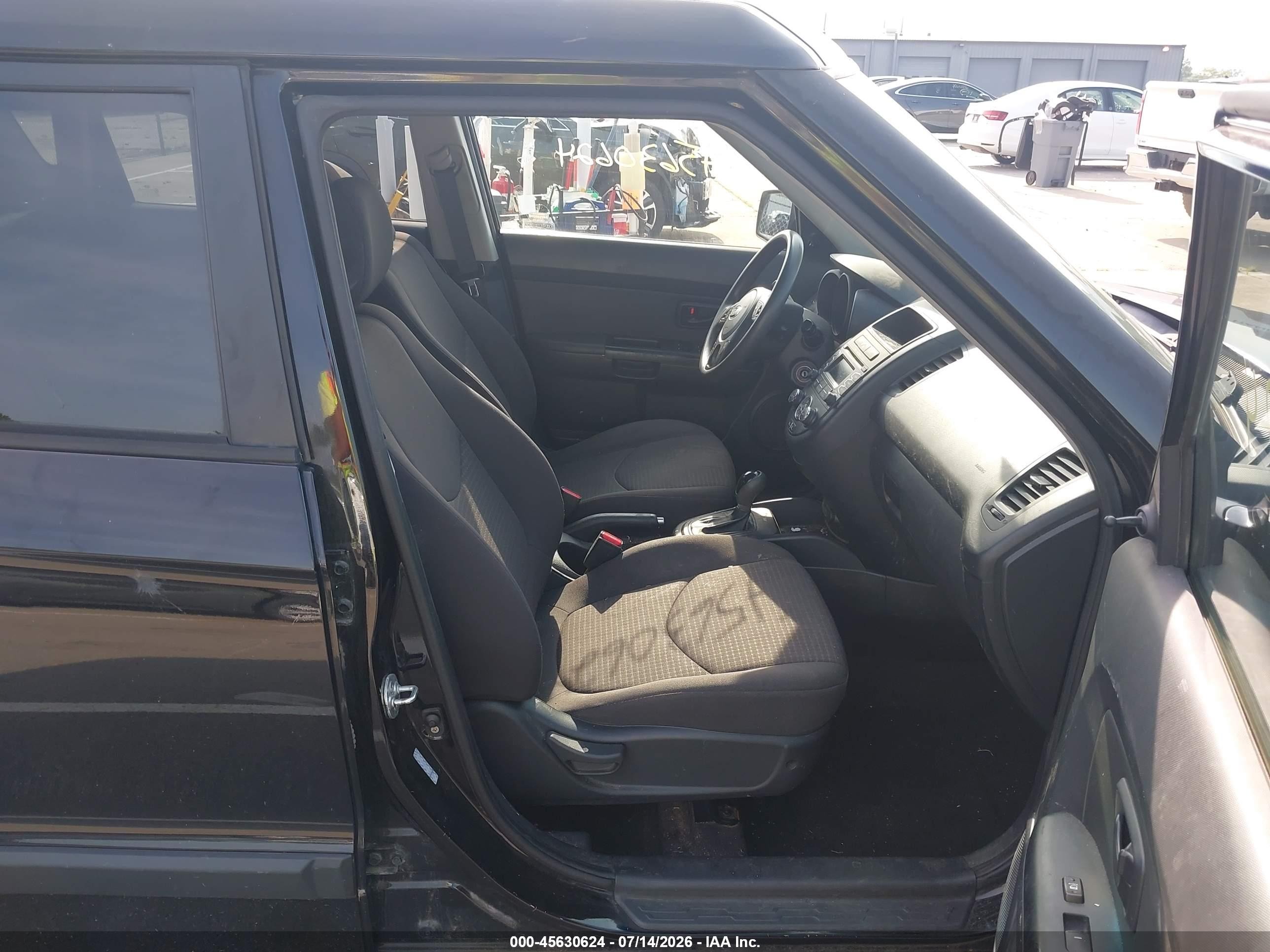 2013 Kia Soul   Black vin: KNDJT2A53D7610098