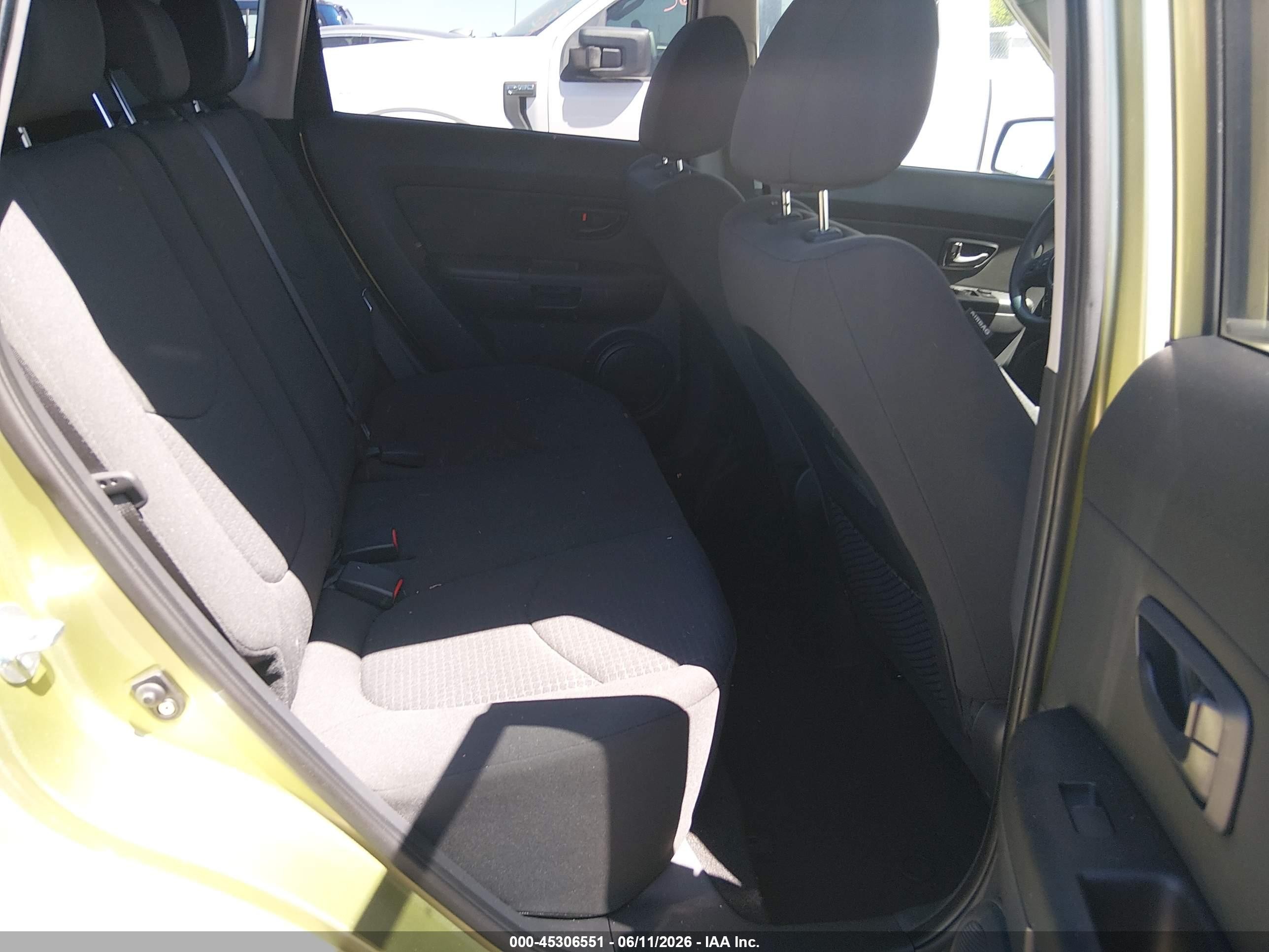 2013 Kia Soul   Green vin: KNDJT2A53D7623823