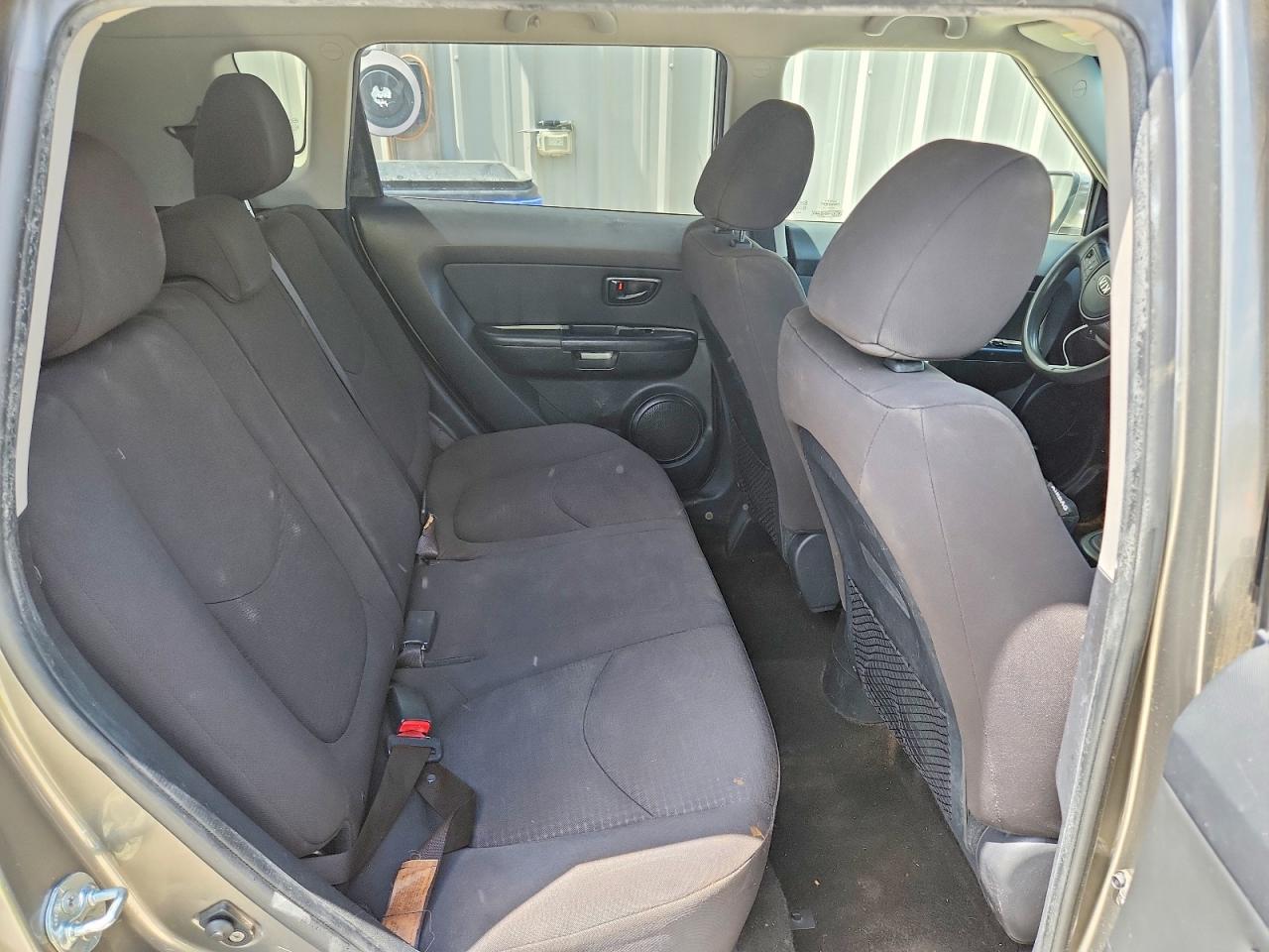 2013 Kia Soul Base Gray vin: KNDJT2A53D7630240