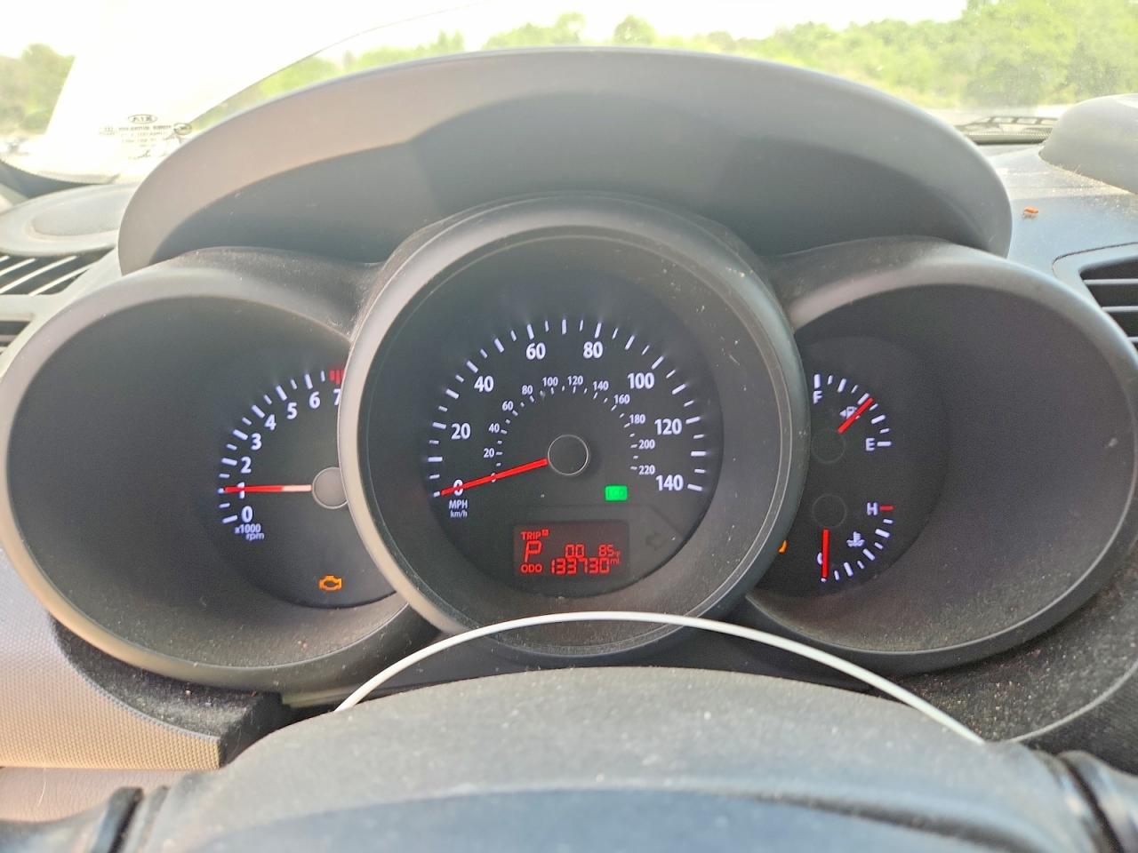 2013 Kia Soul Base Gray vin: KNDJT2A53D7630240