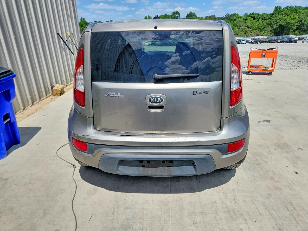 2013 Kia Soul Base Gray vin: KNDJT2A53D7630240
