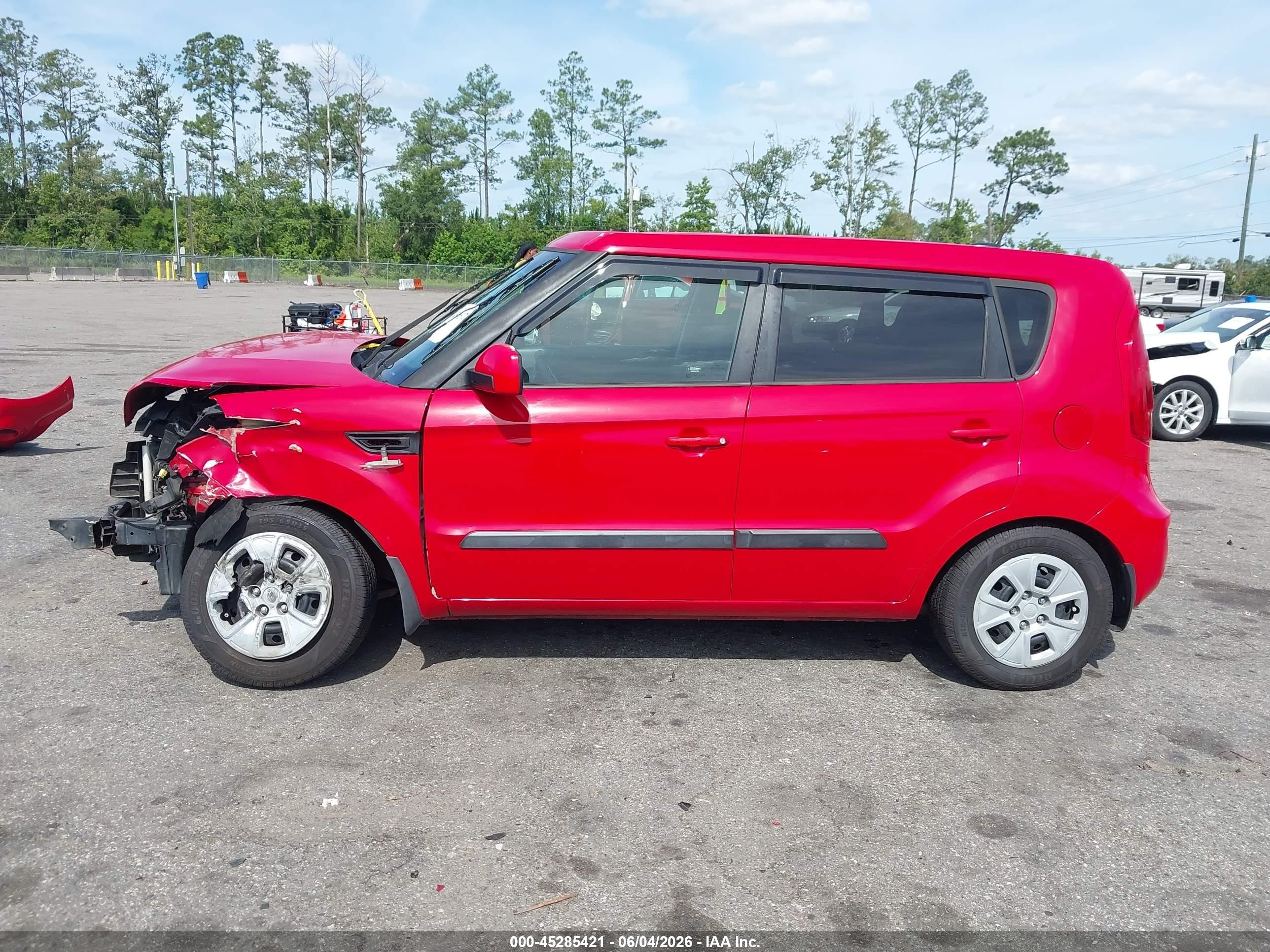 2013 Kia Soul   Red vin: KNDJT2A53D7633431