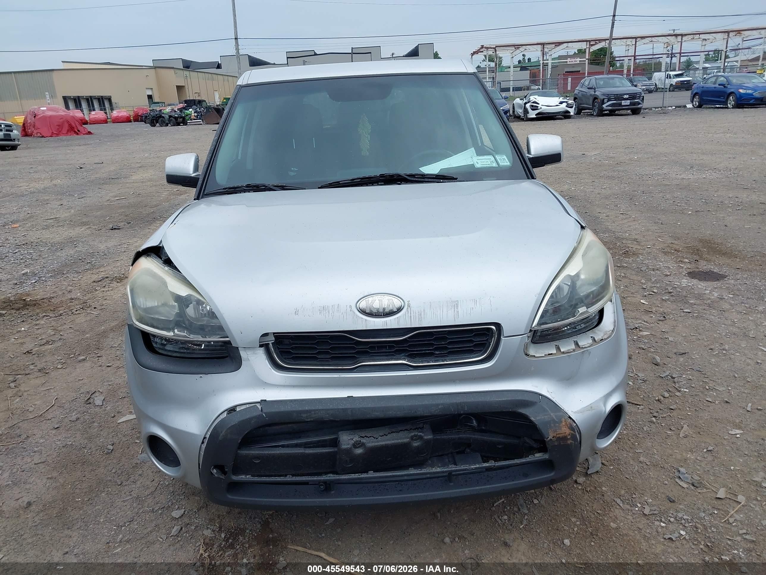 2013 Kia Soul   Серебряный vin: KNDJT2A53D7759644