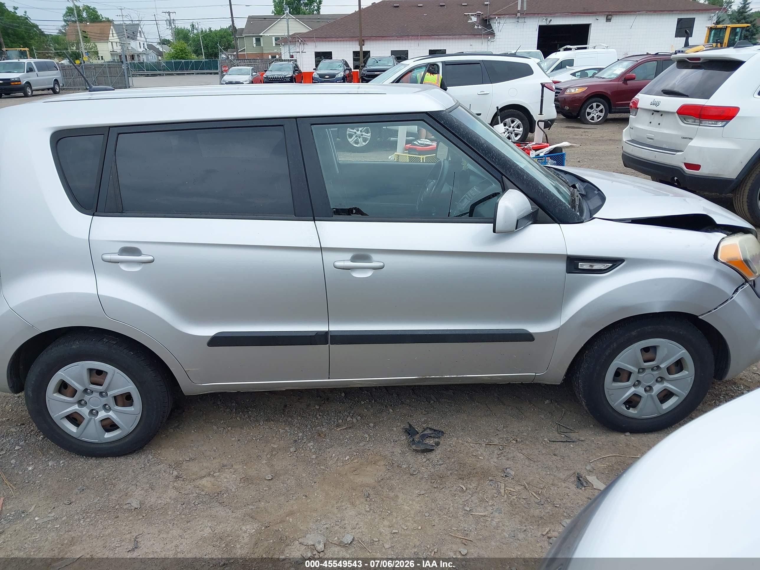 2013 Kia Soul   Серебряный vin: KNDJT2A53D7759644