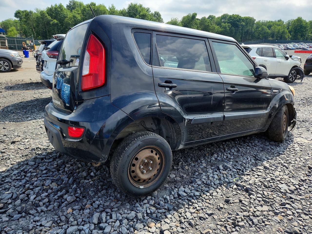 2012 Kia Soul Base Black vin: KNDJT2A54C7449372