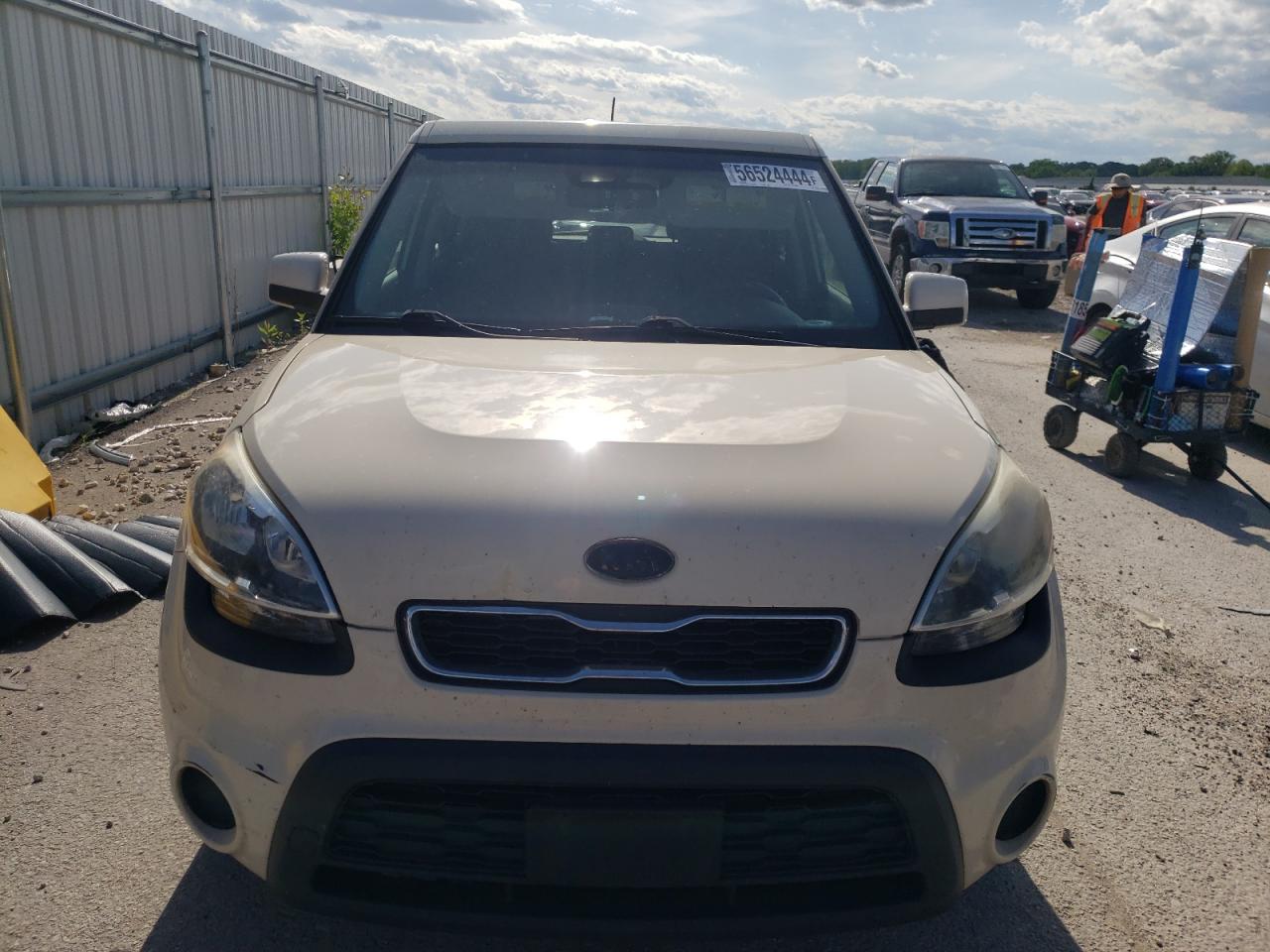 2012 Kia Soul  Beige vin: KNDJT2A54C7461277