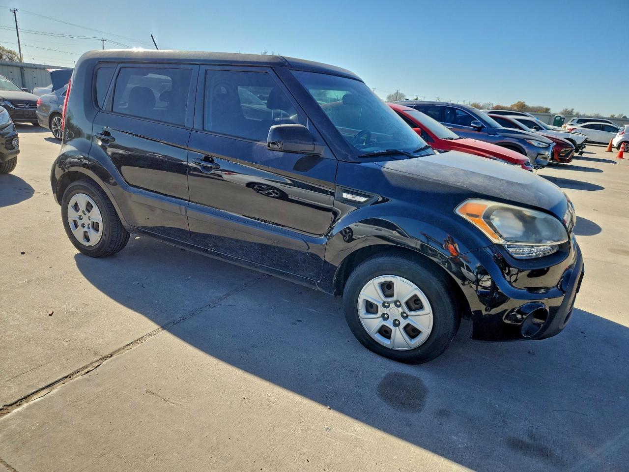 2012 Kia Soul Base Black vin: KNDJT2A54C7744424