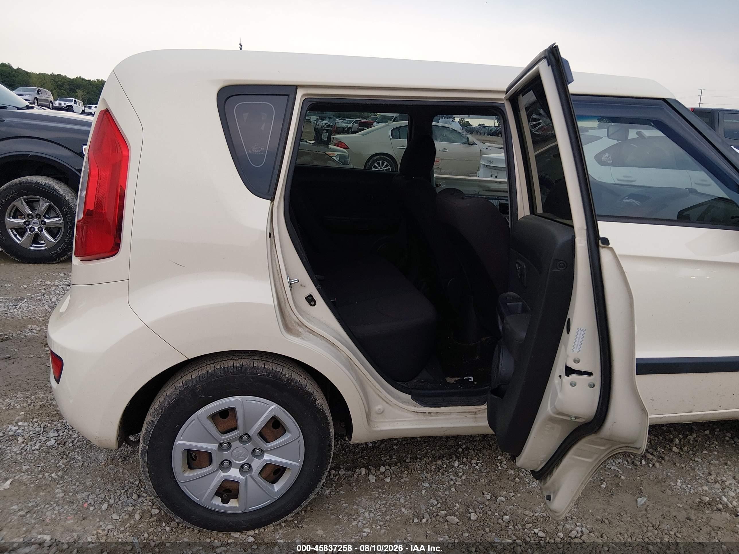 2013 Kia Soul   Beige vin: KNDJT2A54D7504663