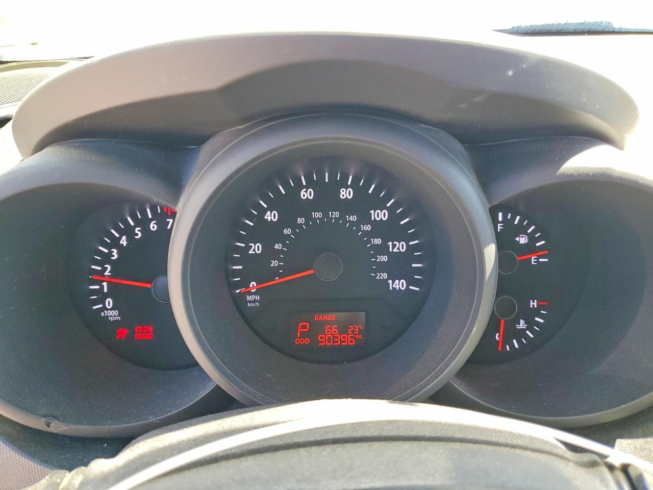 2013 Kia Soul Base Green vin: KNDJT2A54D7592808