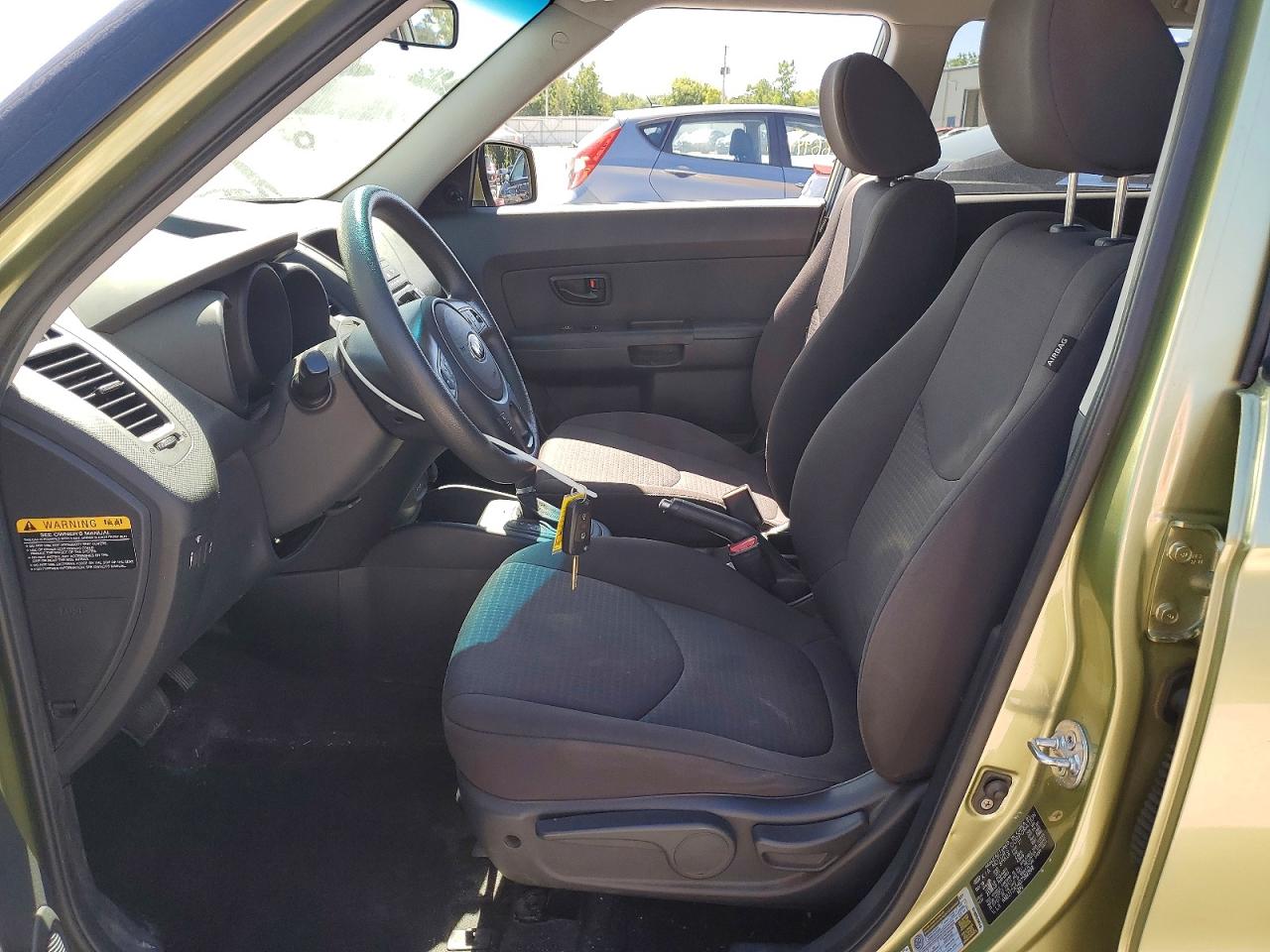 2013 Kia Soul Base Green vin: KNDJT2A54D7592808