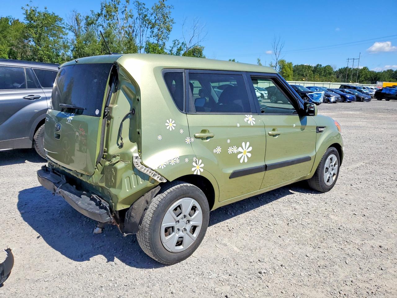 2013 Kia Soul Base Green vin: KNDJT2A54D7592808