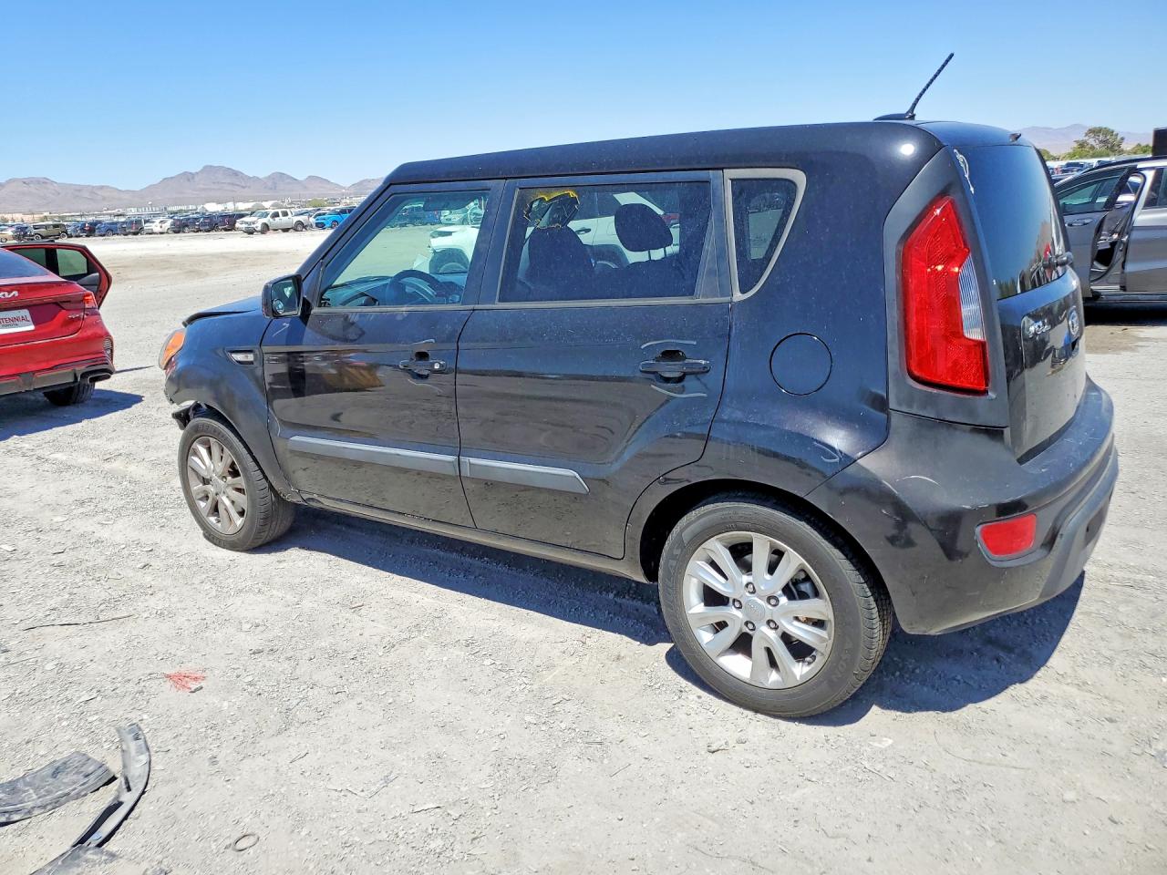 2013 Kia Soul Base Black vin: KNDJT2A54D7634314