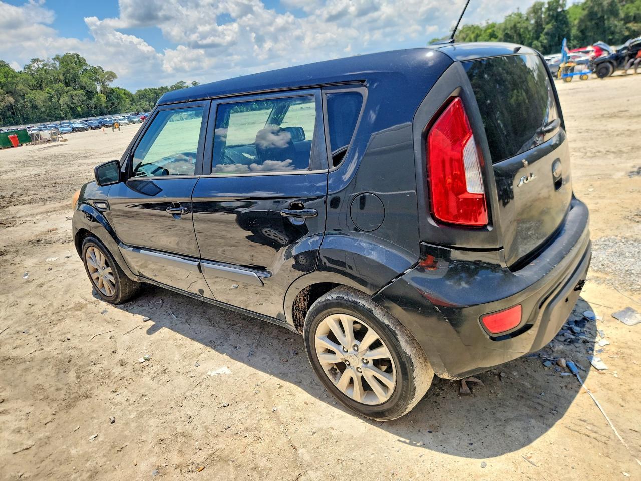 2013 Kia Soul Base Black vin: KNDJT2A54D7753349
