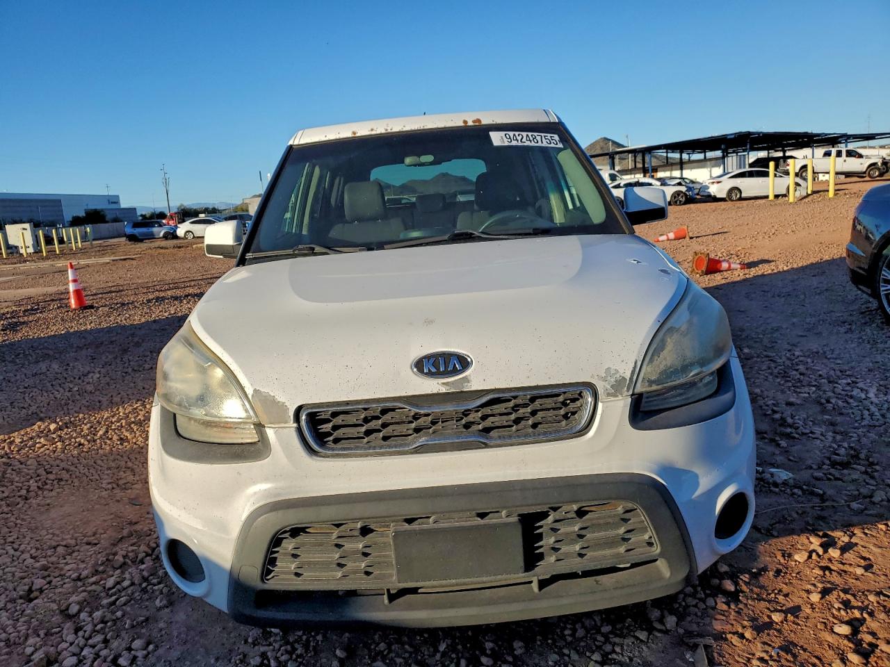 2012 Kia Soul Base White vin: KNDJT2A55C7356313