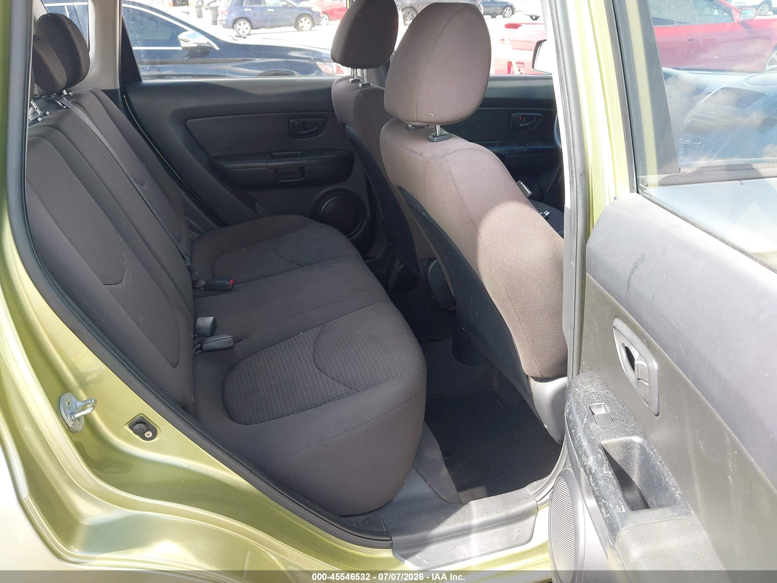 2012 Kia Soul   Green vin: KNDJT2A55C7386461